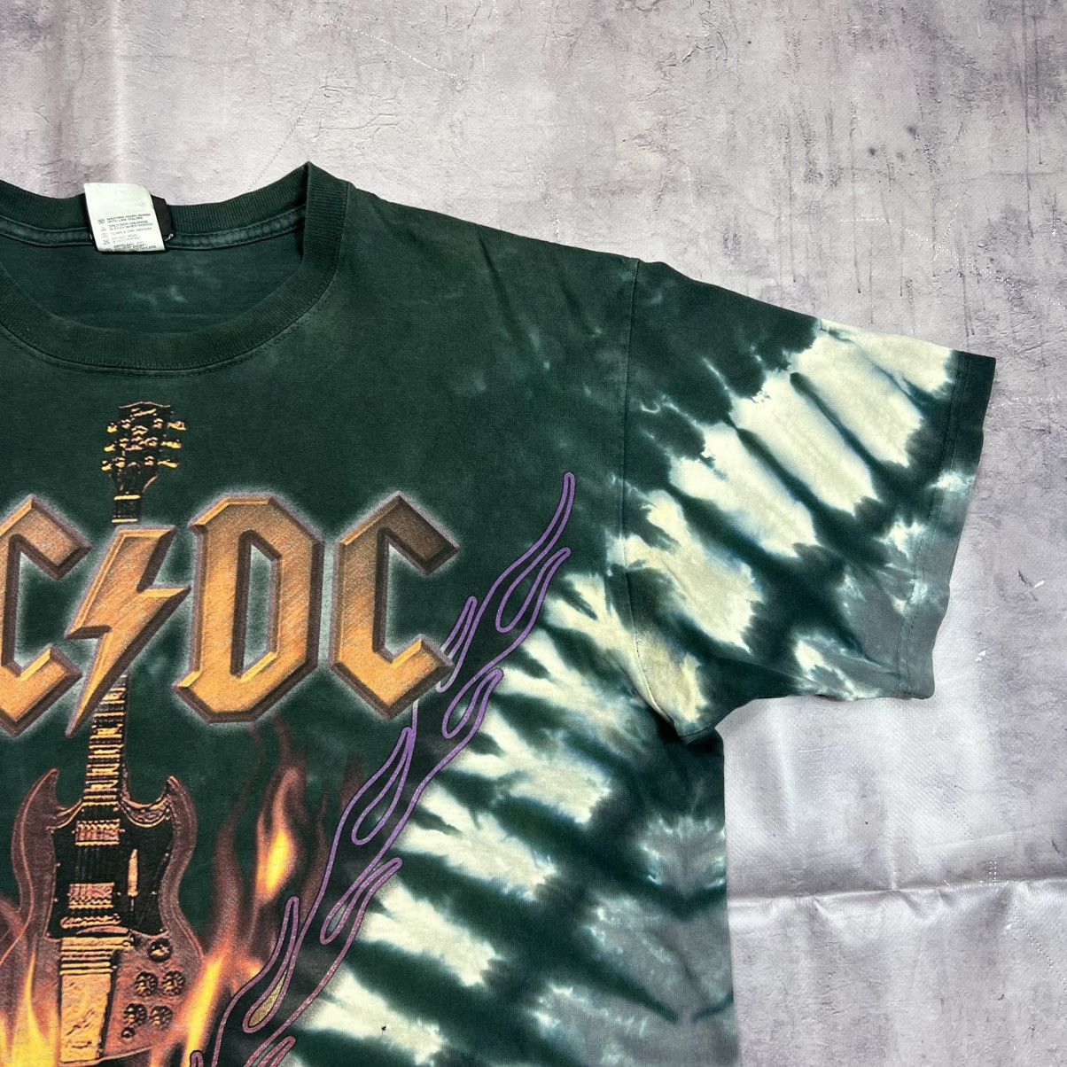 AC/DC Rare! Ac/Dc Liquid Blue Hells Bells Overprint Tee 00s Vtg Size US L / EU 52-54 / 3 - 4 Thumbnail