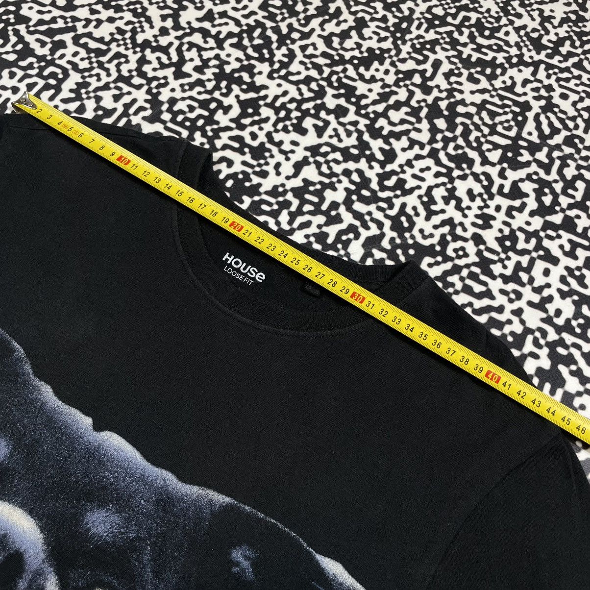Japanese Brand Vintage Y2K Rottweiler Madness Horror Dog Givenchy Style Tee Size US S / EU 44-46 / 1 - 10 Thumbnail