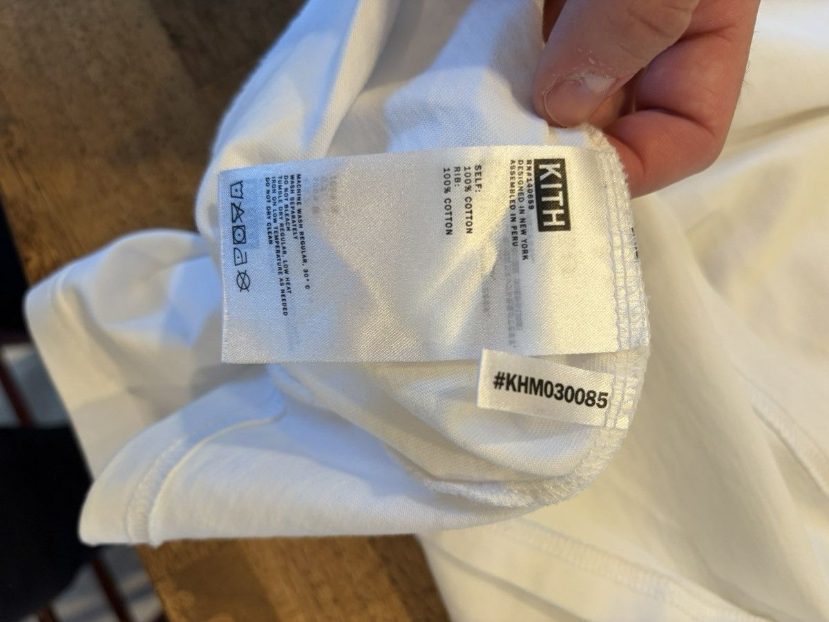 Kith × Wilson Kith x Wilson Serif L/S Tee Size medium Size US M / EU 48-50 / 2 - 6 Thumbnail