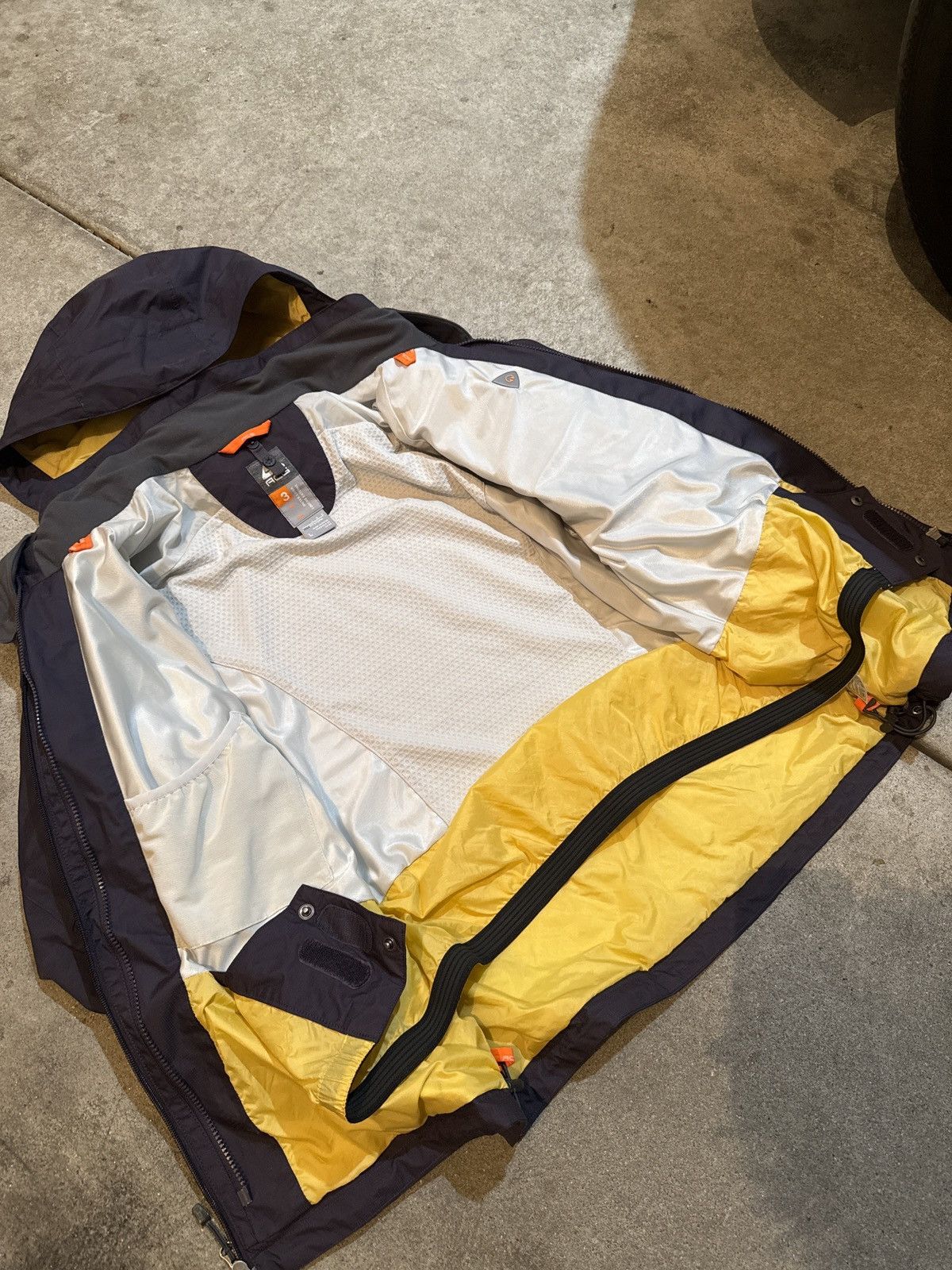 Nike ACG Nike ACG Storm Jacket Size US L / EU 52-54 / 3 - 6 Thumbnail
