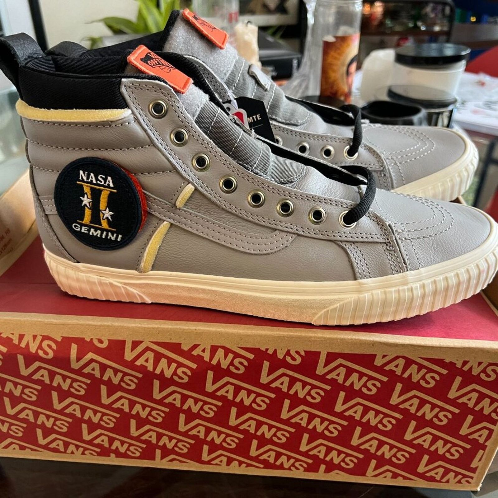 Vans Vans Sk8-Hi 46 MTE DX NASA Space Voyager Men’s 10.5, New Size US 10.5 / EU 43-44 - 16 Thumbnail