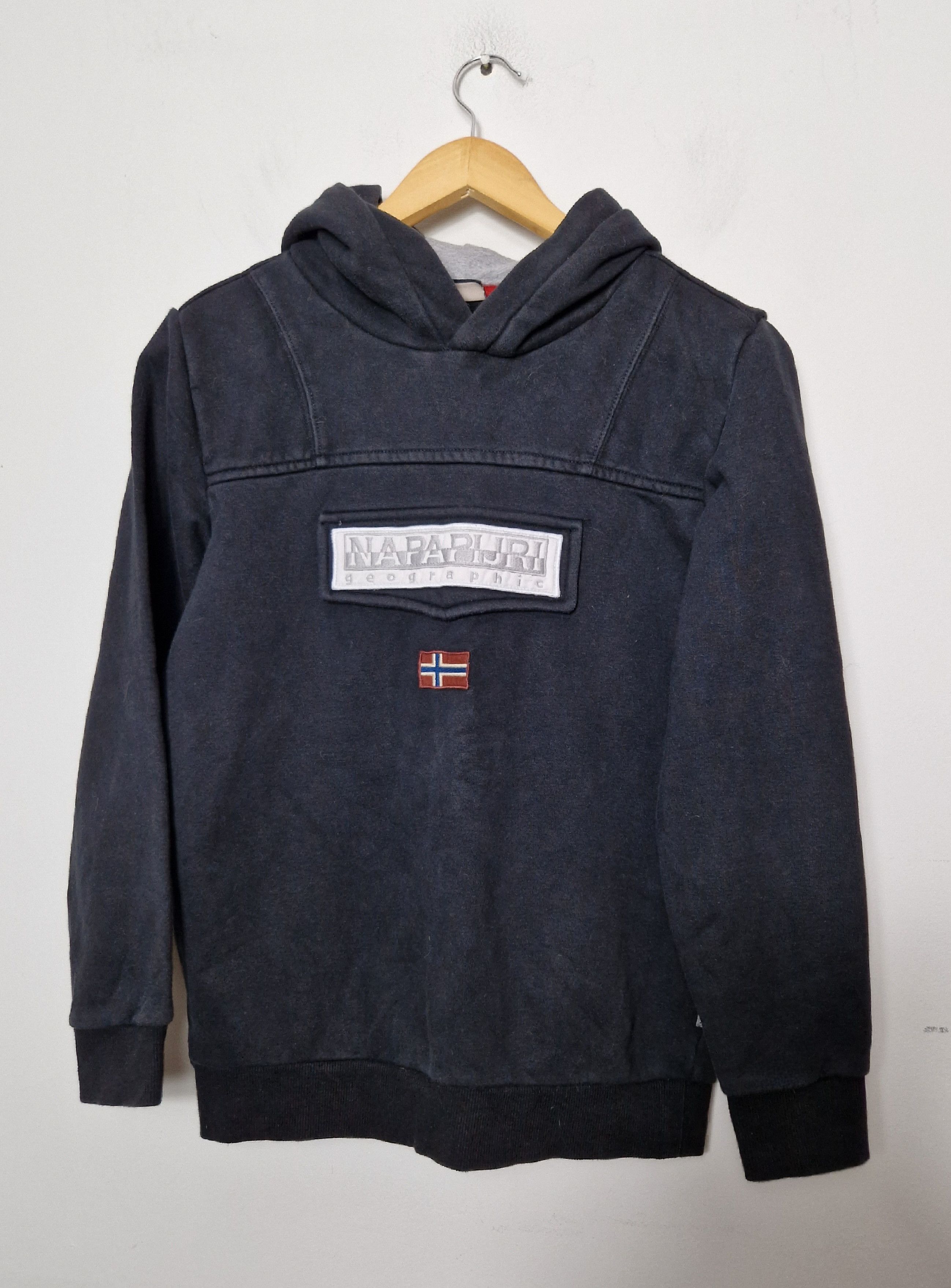 Napapijri × Vintage Napapijri cental logo sweatshirt y2k hoodie Size XS / US 0-2 / IT 36-38 - 1 Thumbnail