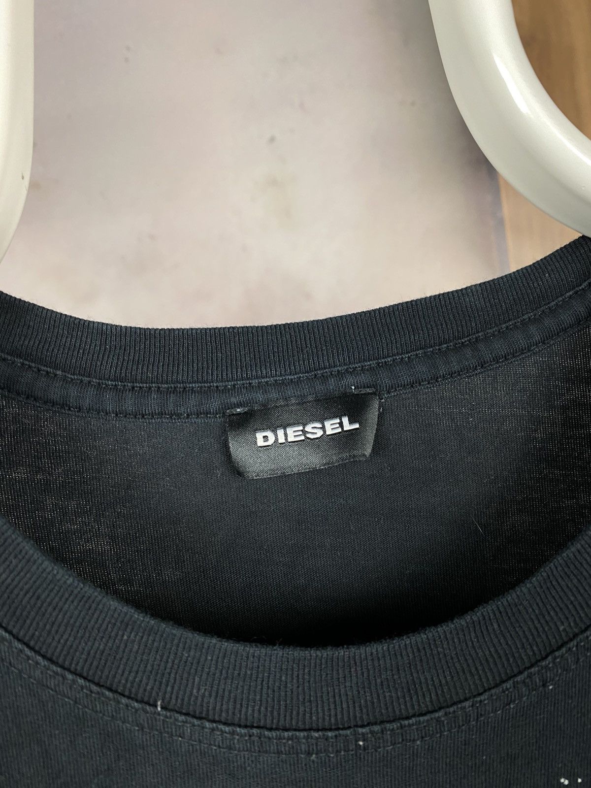 Diesel 🕊️T-Shirt Diesel Only The Brave Big Star Logo VTG Tee🕊️ Size US L / EU 52-54 / 3 - 9 Thumbnail