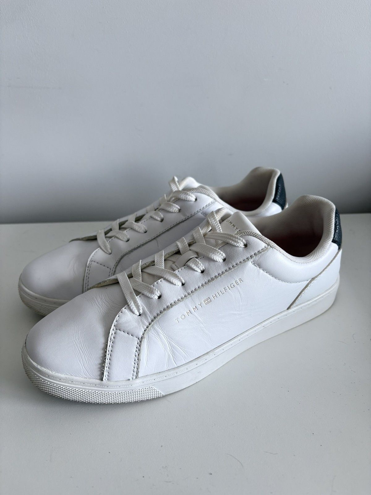 Tommy Hilfiger Tommy Hilfiger Essential Cupsole Sneaker size 40 women's Size US 10 / IT 40 - 1 Thumbnail