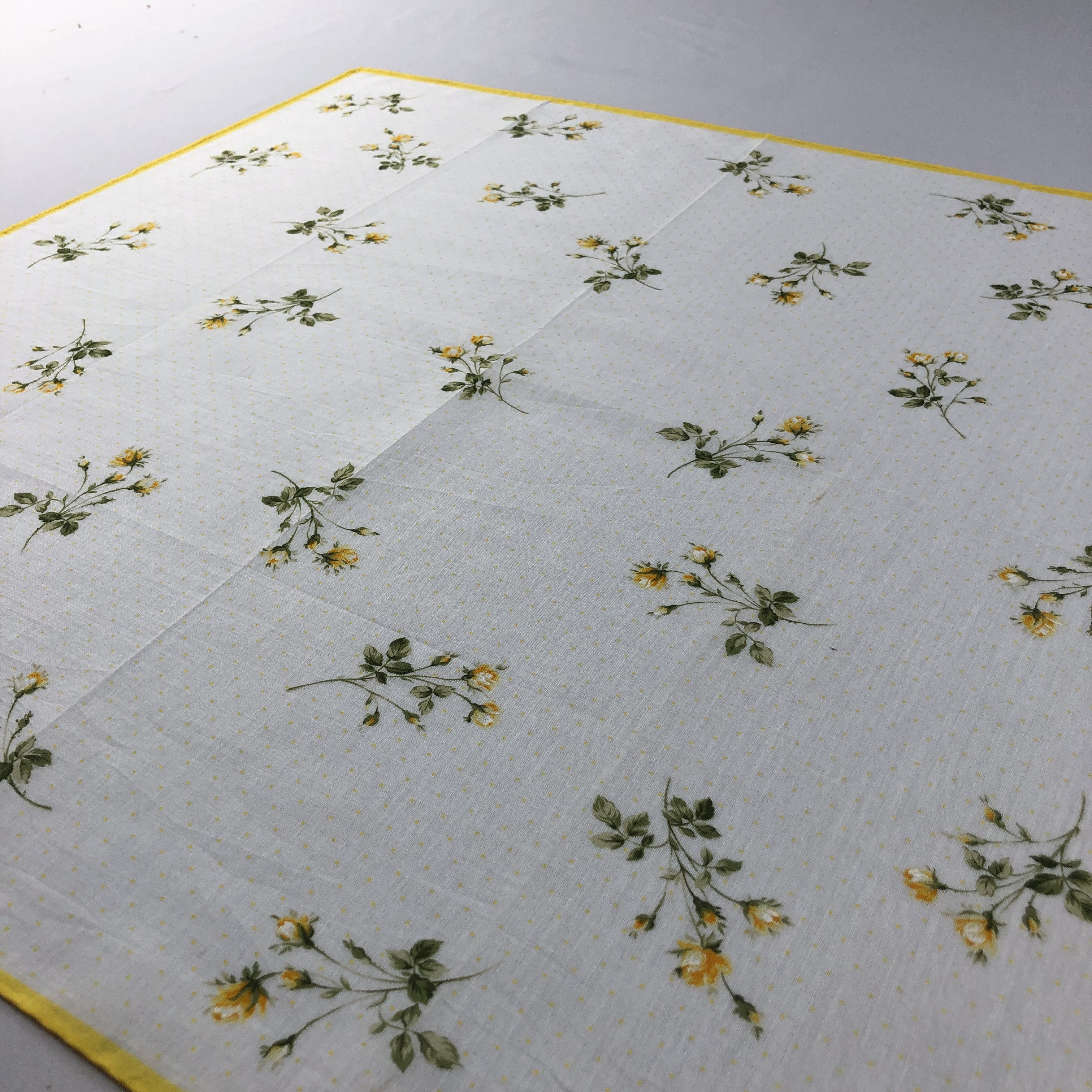 Yves Saint Laurent YSL Floral Handkerchief Neckerchief Bandana H3097 Size ONE SIZE - 2 Thumbnail