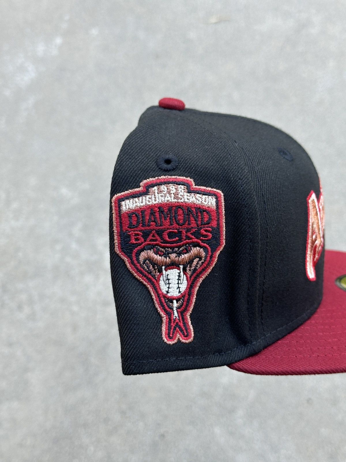 MLB × New Era Arizona Diamondbacks Two Tone Script Fitted 7 1/4 Hat Dreams Size ONE SIZE - 2 Thumbnail