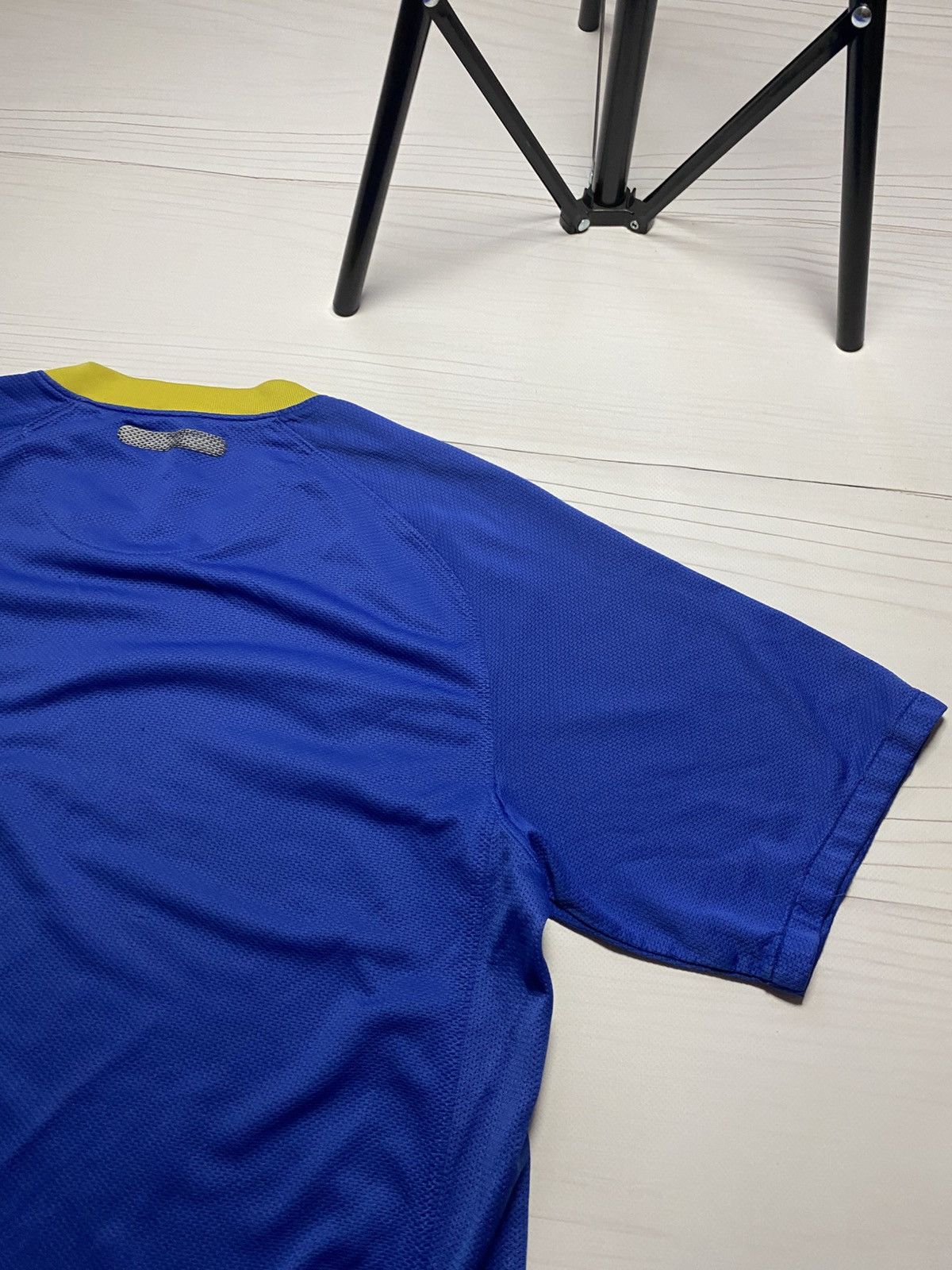 Nike Vintage Nike Brazil 2010 Away football y2k t shirt jersey Size US M / EU 48-50 / 2 - 21 Thumbnail