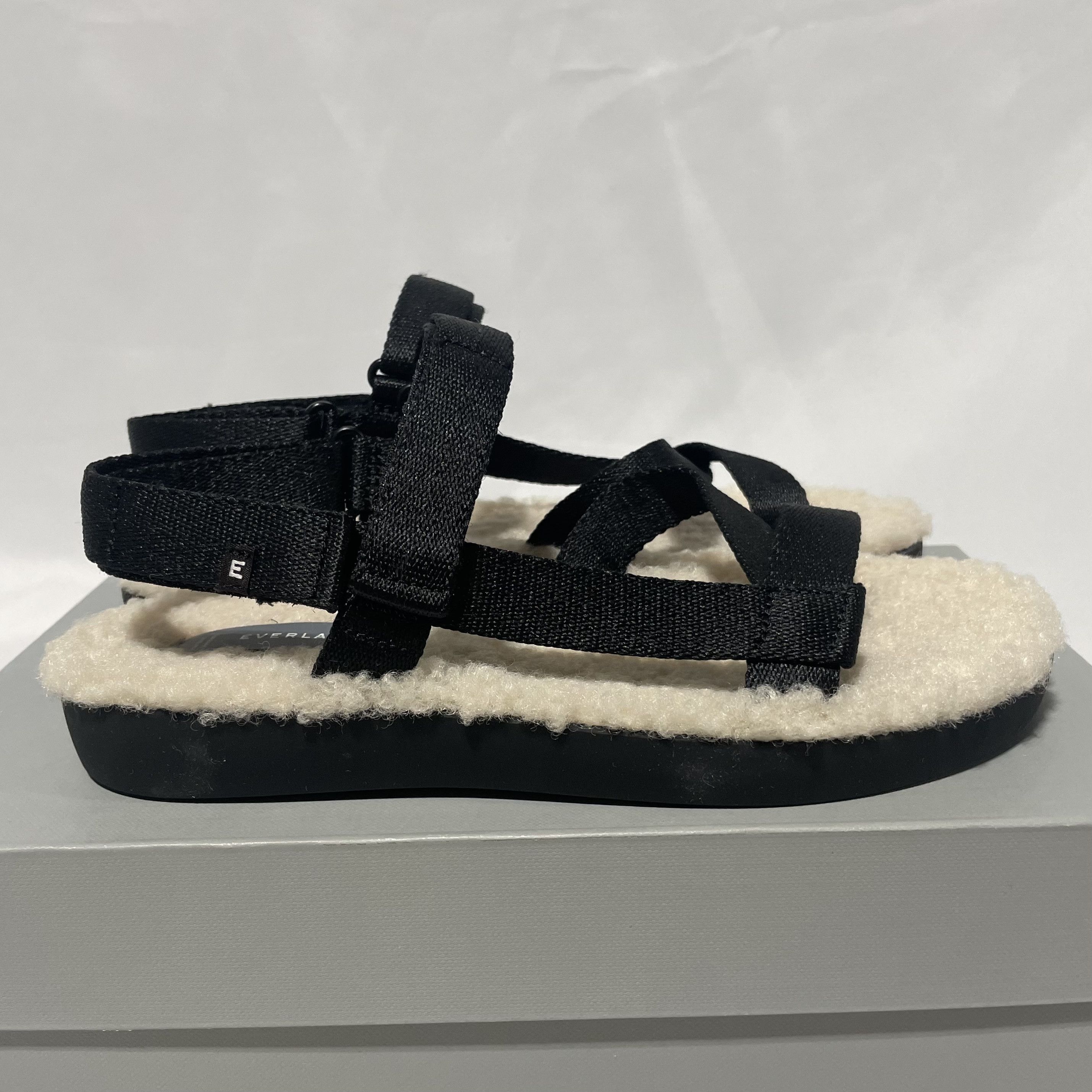 Everlane New Everlane The Renew Teddy Fleece Lined Sport Sandals Size US 6 / IT 36 - 7 Thumbnail