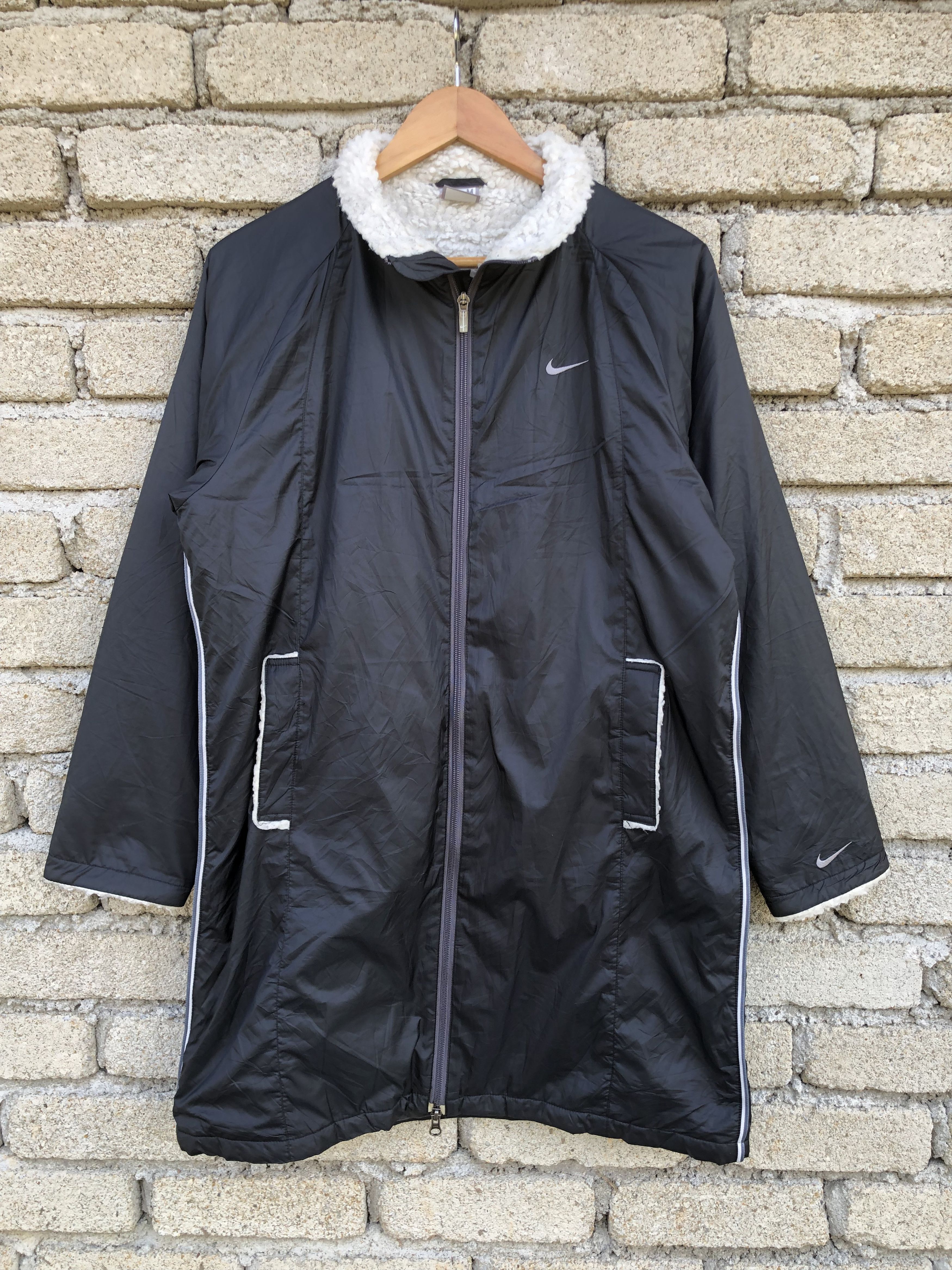 Nike Vintage Nike Swoosh Small Logo Zipper Long Jacket Size M / US 6-8 / IT 42-44 - 1 Thumbnail