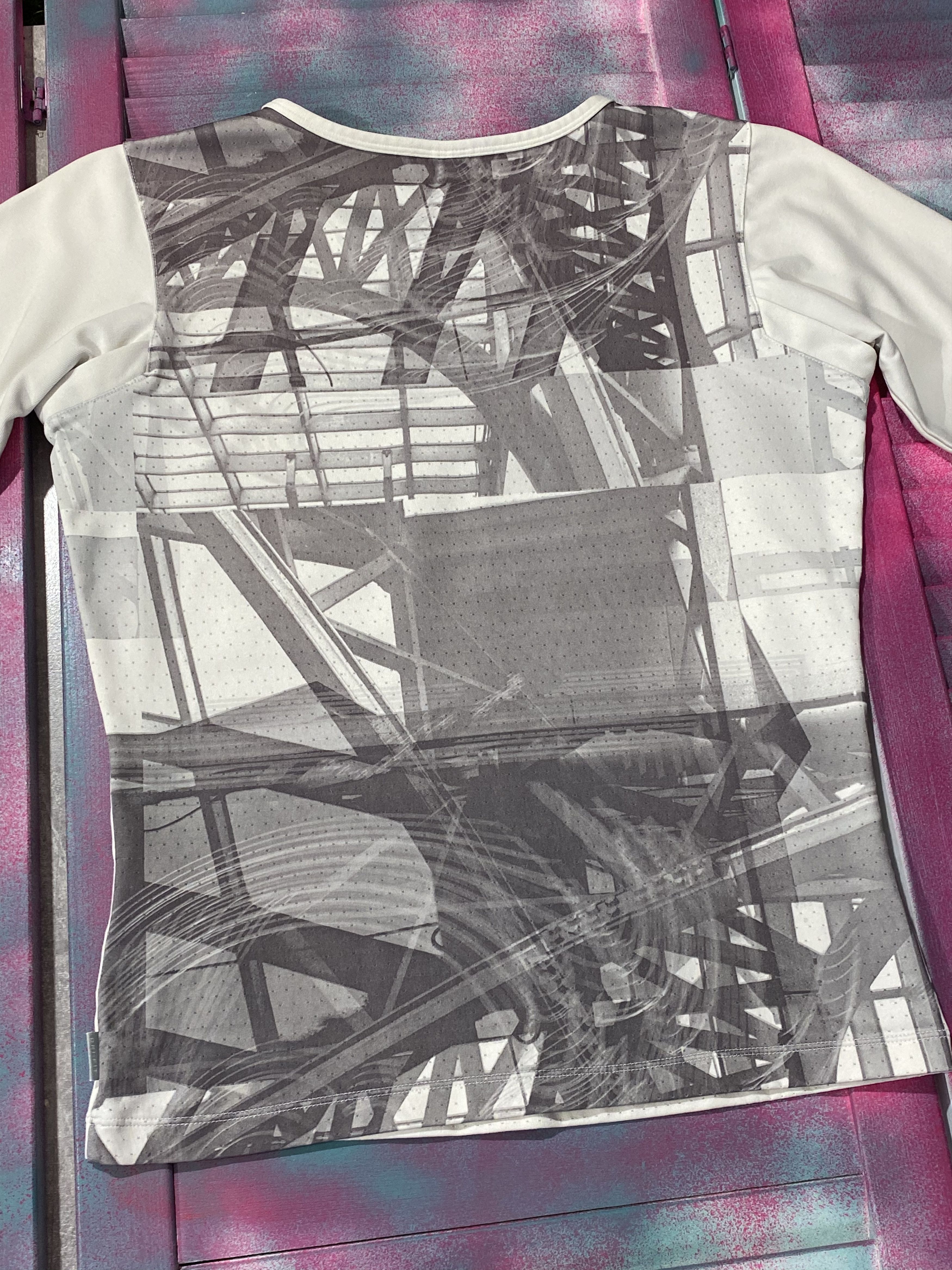 Nike Vintage Y2K Nike Abstract Long Sleeve Sports wear Size M / US 6-8 / IT 42-44 - 4 Thumbnail