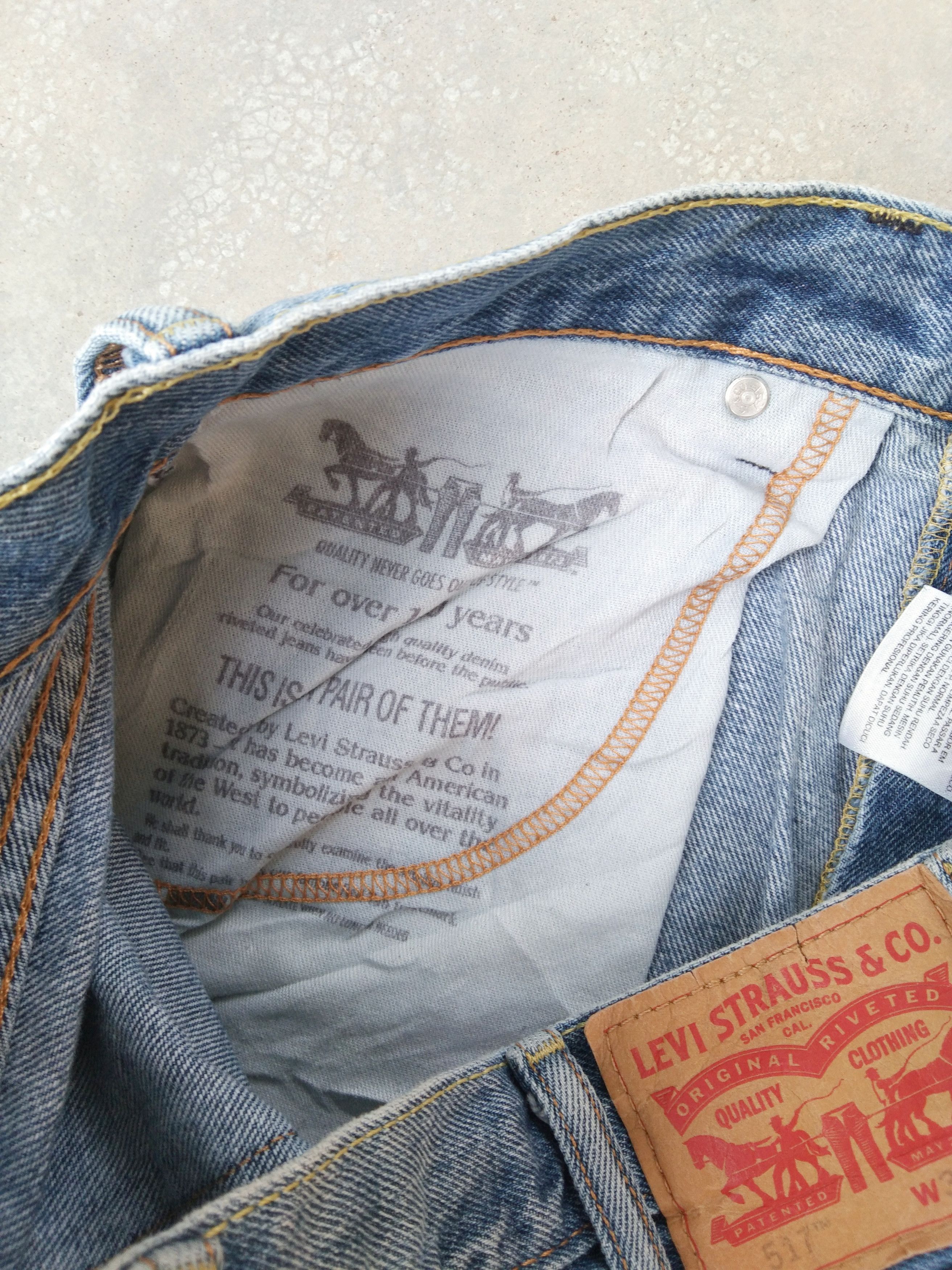 Levi's Vintage Levi's 517 Boot Cut Distressed Jeans 32x32 Size US 32 / EU 48 - 8 Thumbnail