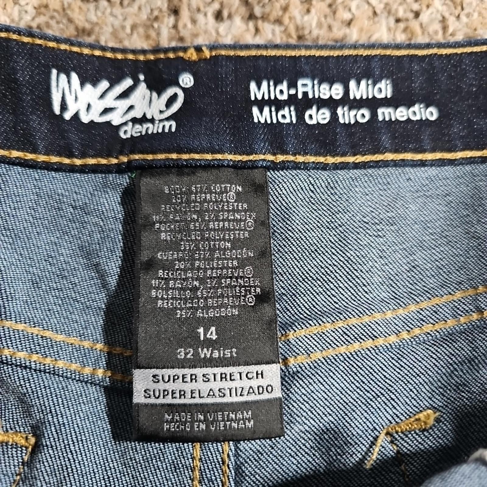 Mossimo Mossimo Midrise Midi Cuffed Shorts Sz 14 Size 36" / US 14 / IT 50 - 2 Thumbnail