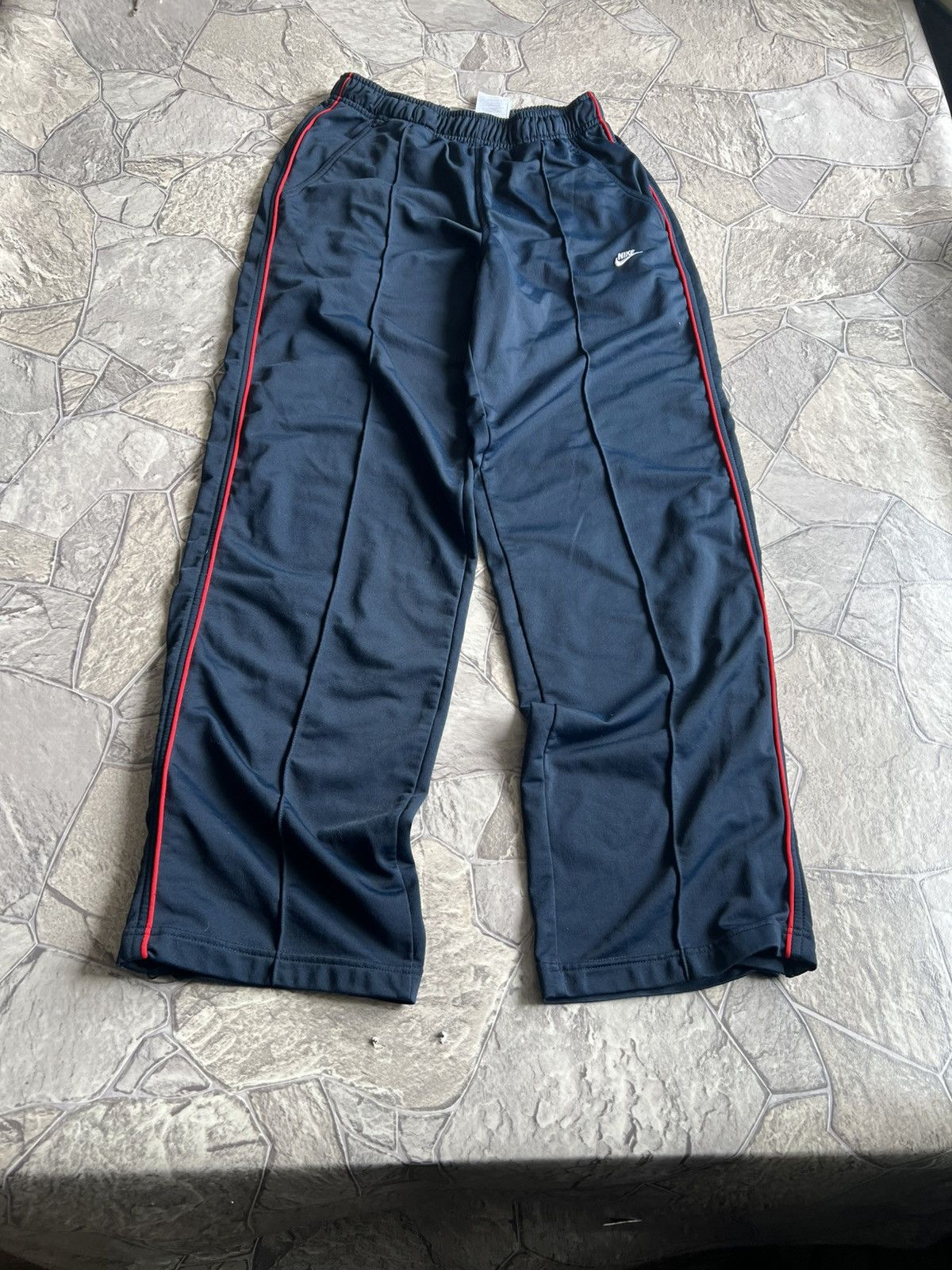 Nike Vintage Nike Pants Y2K Swoosh Ninja Style Baggy Sweatpants Size US 34 / EU 50 - 1 Thumbnail