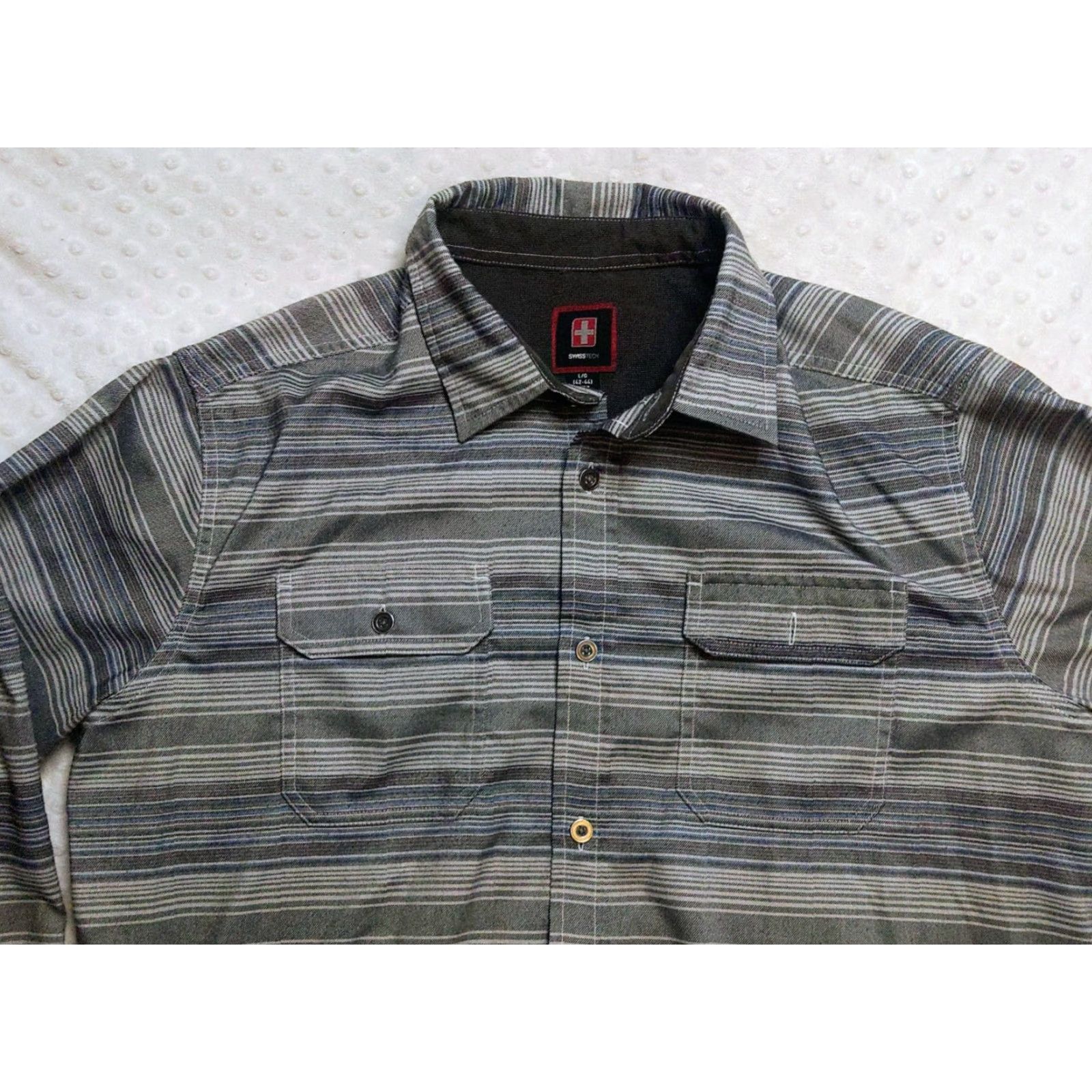 Vintage Swiss Tech Mens Shirt Button-Up Long Sleeve Gray Striped Large 42-44 Casual All Seasons Pockets 2 Chest Pockets Regular Fit Mens Size US L / EU 52-54 / 3 - 4 Thumbnail