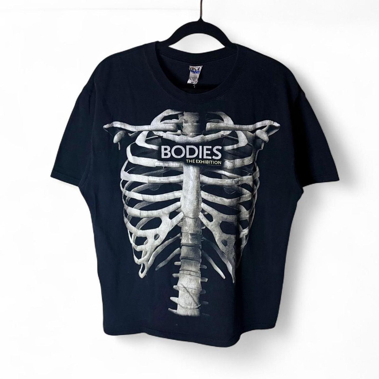 Anvil Vintage black bodies the exhibition graphic t shirt anvil Size US XL / EU 56 / 4 - 1 Thumbnail