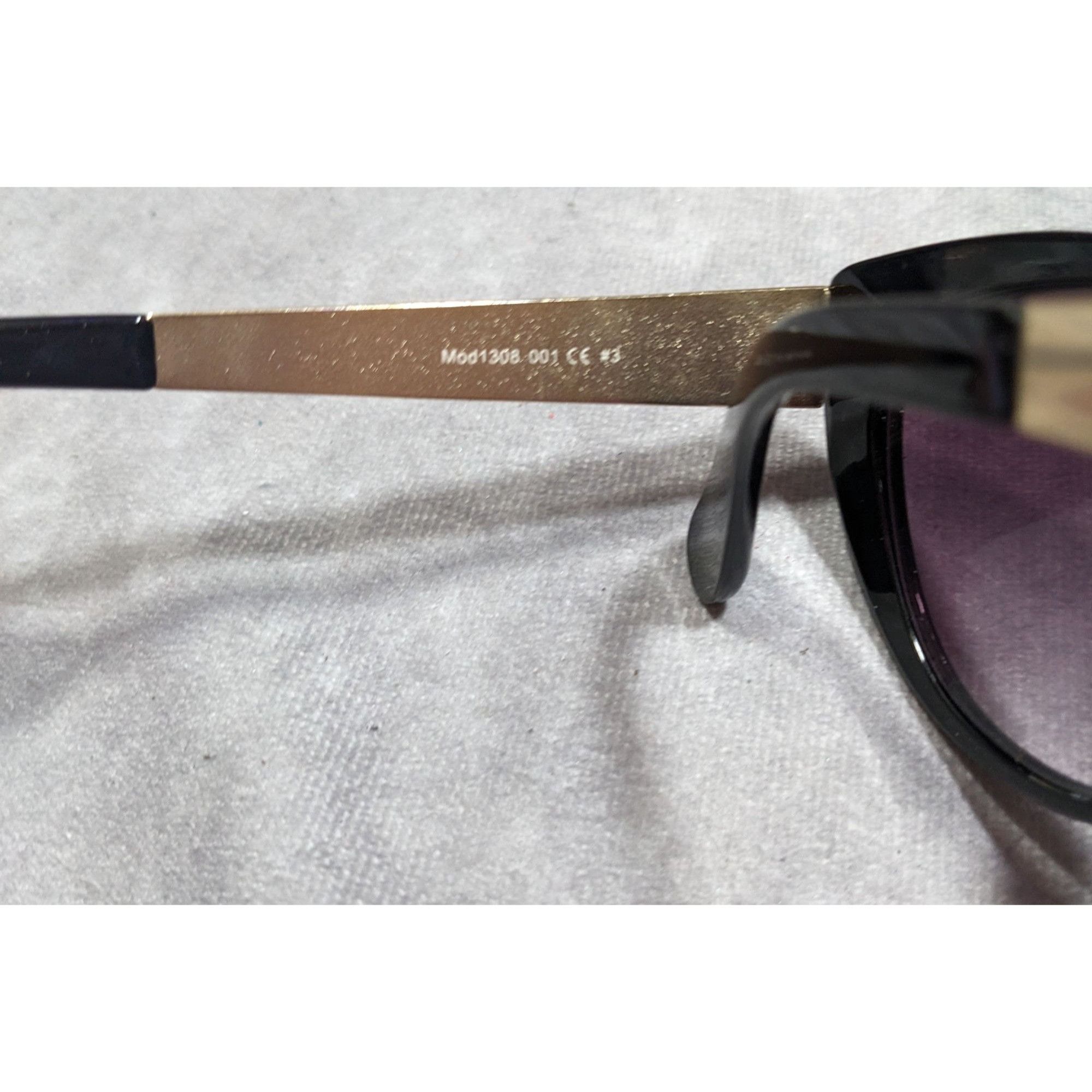 Oscar De La Renta Oscar De La Renta Black And Gold Tone Sunglasses With Purple Size ONE SIZE - 7 Thumbnail