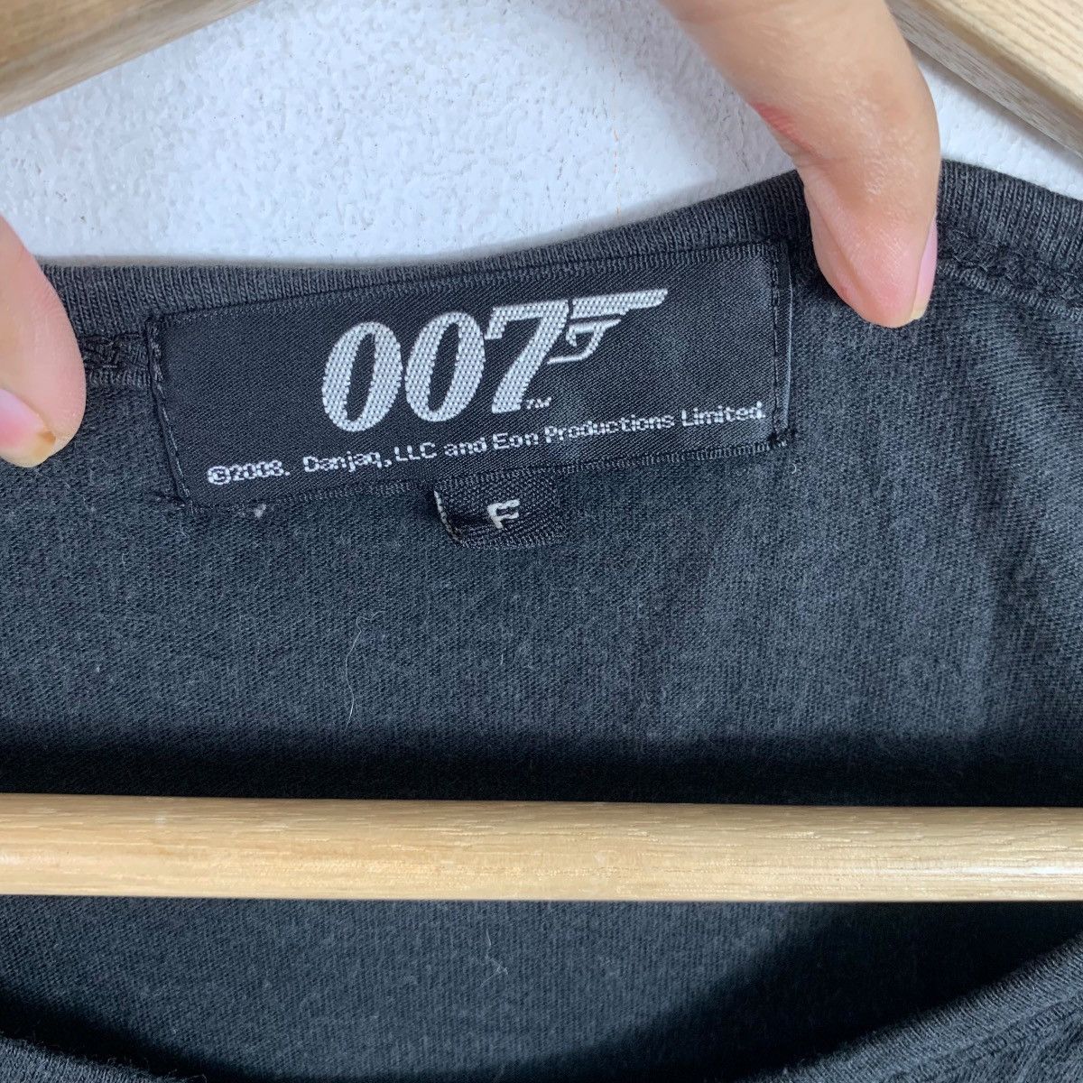 Other JAMES BOND 2008 Quantum Of Solace Film Movie Tee Shirt Top Size M / US 6-8 / IT 42-44 - 7 Thumbnail