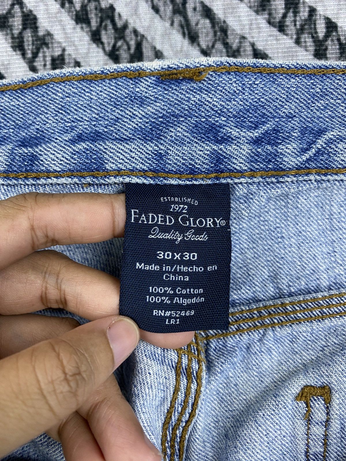Faded Glory Vintage Faded Glory Carpenter Distressed Denim Jeans Size US 31 - 13 Thumbnail