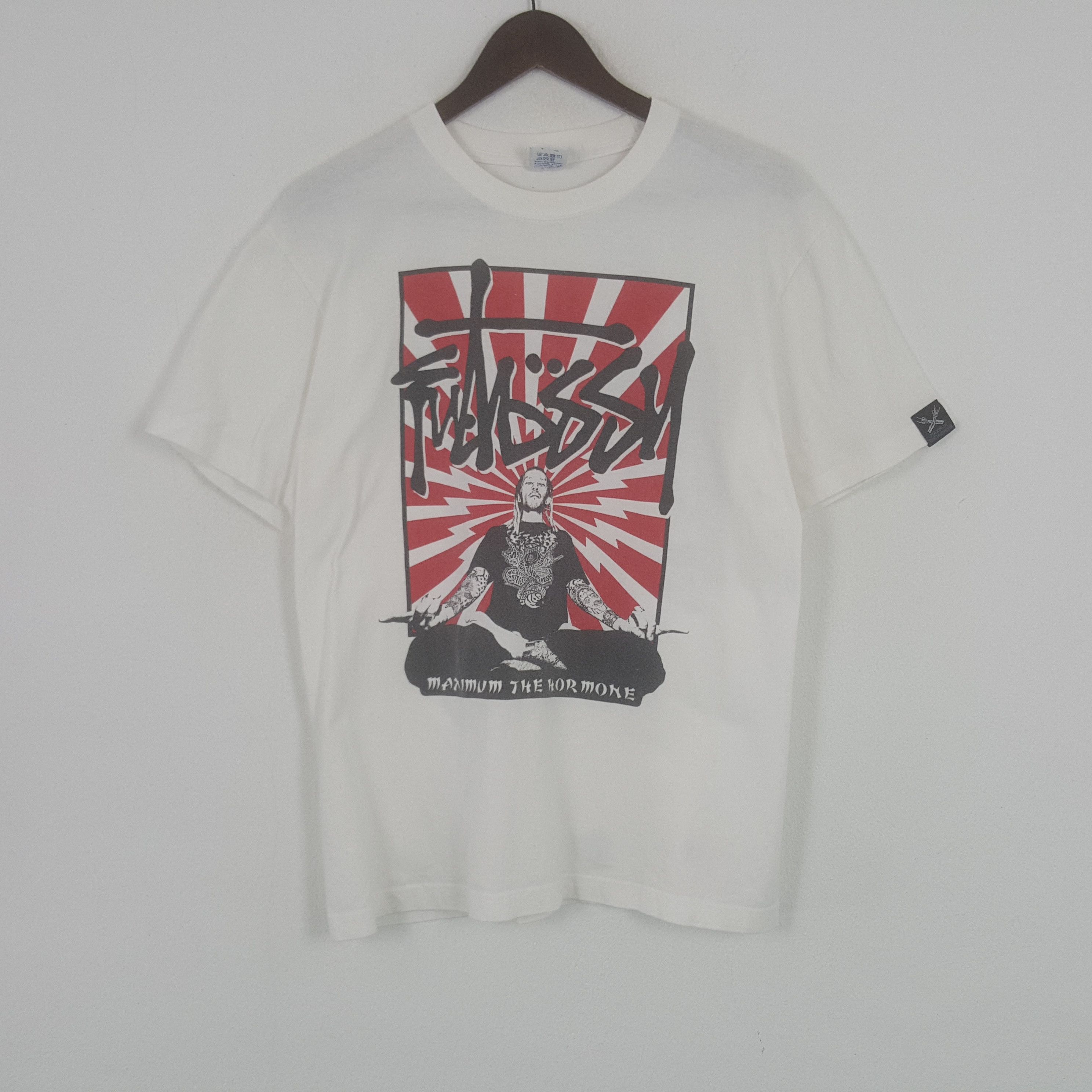Japanese Brand × Vintage Vintage Maximum Ther Hormone Japanese Rock Band Tshirt Size US L / EU 52-54 / 3 - 1 Thumbnail