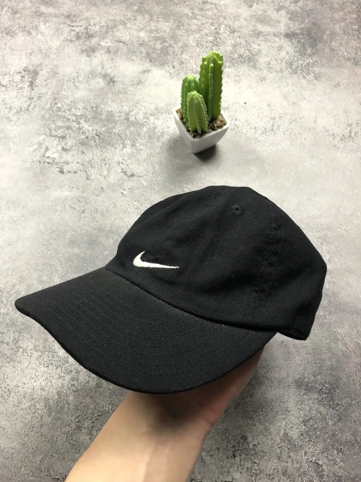 Nike NIKE Vintage 1990s Centre Logo Big Logo Black Streetwear Cap Size ONE SIZE - 1 Thumbnail