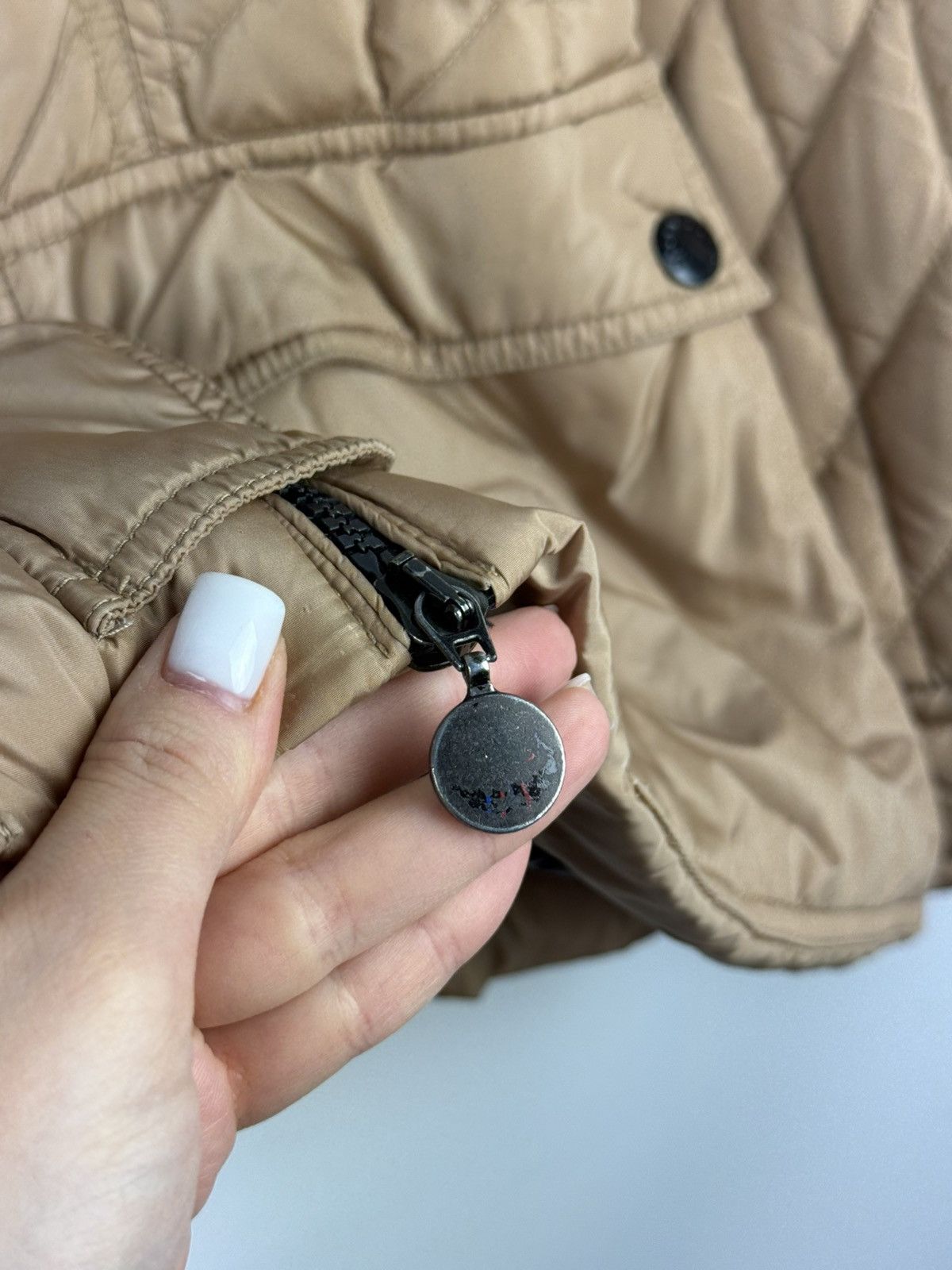 Moncler Moncler Saf Giubbotto Ladies Quilted Down Jacket Size 3 Size L / US 10 / IT 46 - 7 Thumbnail