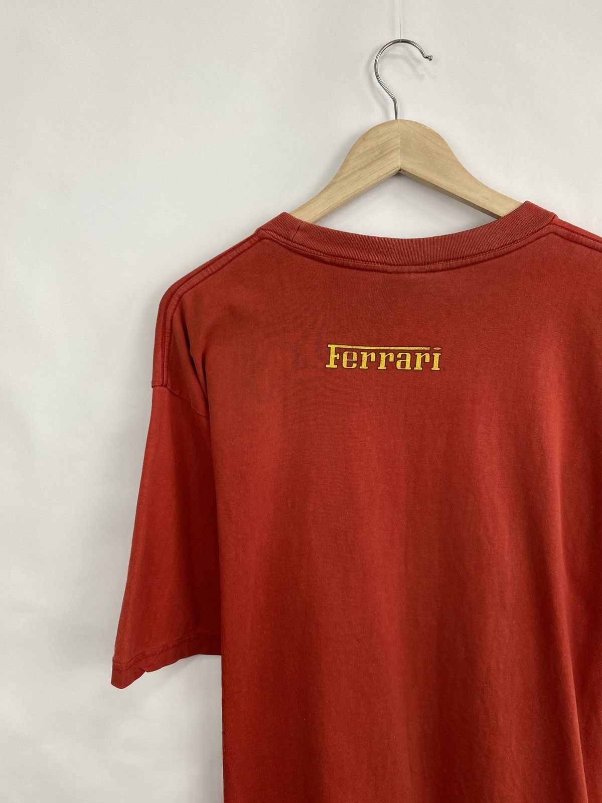 Ferrari 🇮🇹 Vintage 1996 Ferrari Racing F1 Graphic Big logo T-Shirt Size US XL / EU 56 / 4 - 8 Thumbnail