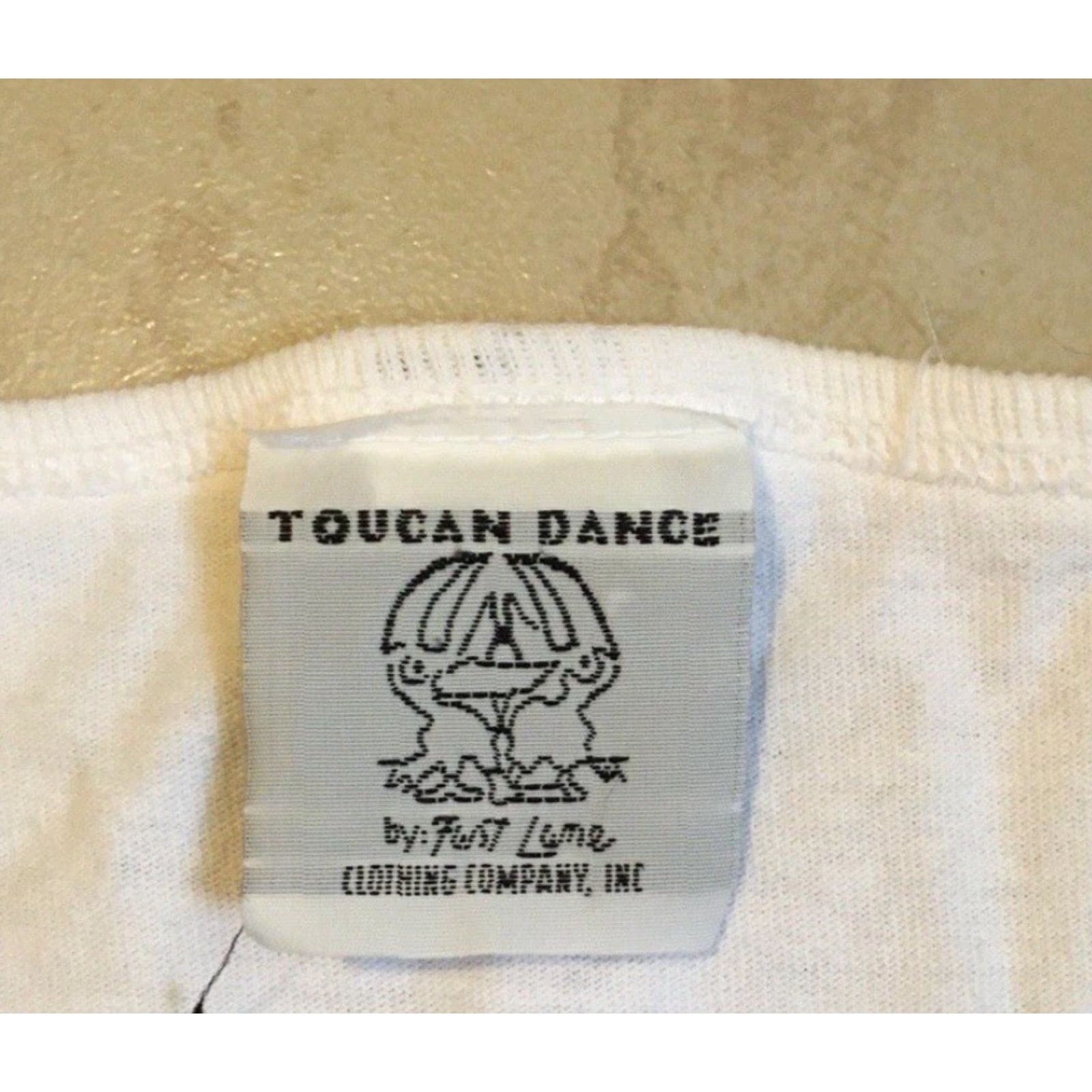 Vintage VINTAGE Belize Faded Abstract Art Tank Top XS White Graphic Tee Men 90s 80s Beach Vaporwave Grunge Street USA Reg.102 Size US XS / EU 42 / 0 - 7 Thumbnail