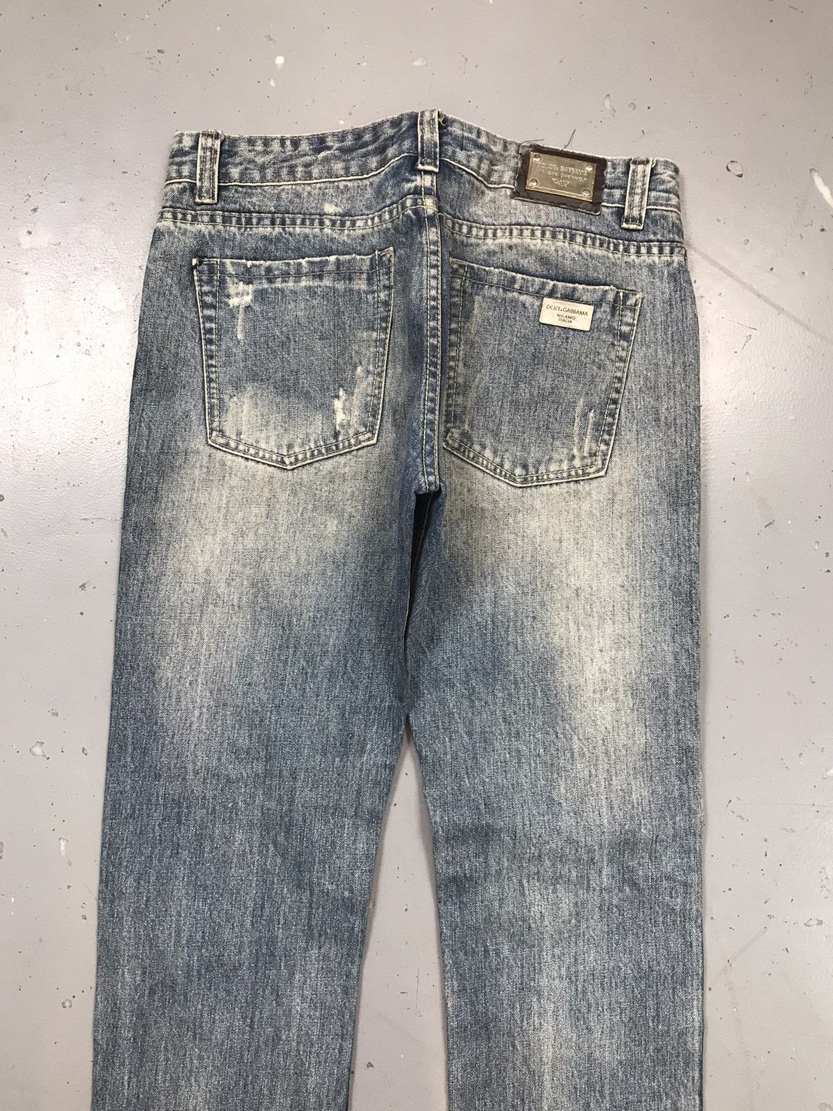 Dolce & Gabbana Vintage faded dolce & gabbana distressed denim Size US 34 / EU 50 - 14 Thumbnail
