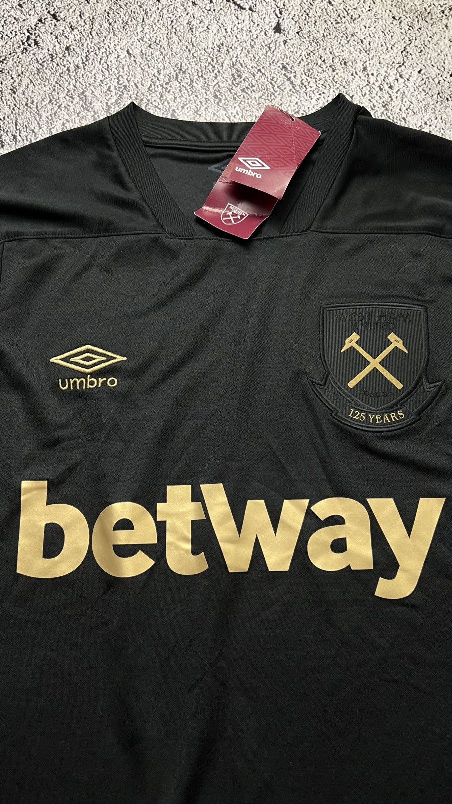 Umbro 2020-2021 West Ham United 125 years anniversary umbro jersey Size US M / EU 48-50 / 2 - 3 Thumbnail