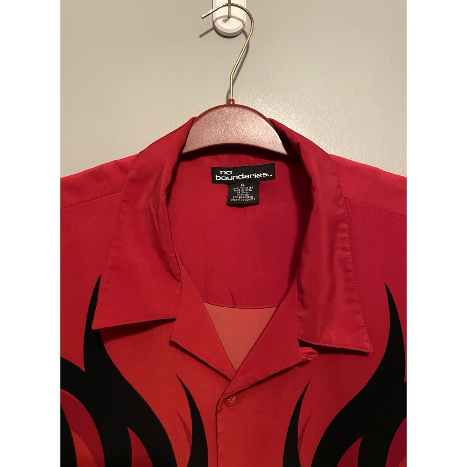 Vintage VINTAGE No Boundaries Short Sleeve Shirt Mens XL Red Tribal 90s Grunge Button-Up 00s Size US XL / EU 56 / 4 - 2 Thumbnail