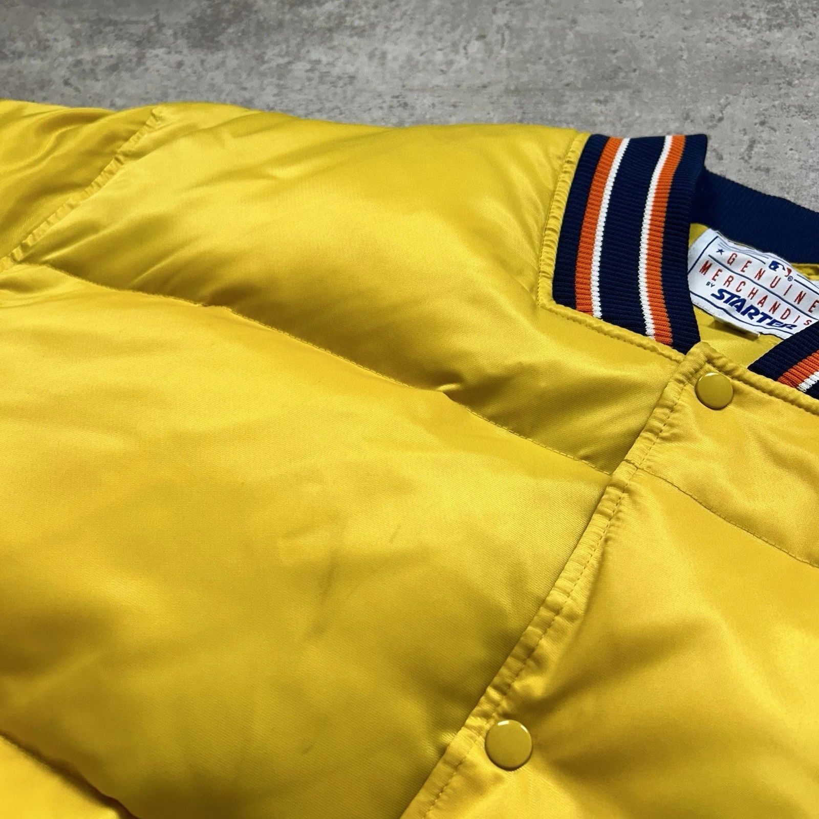 MLB × Starter × Vintage RARE DETROIT TIGERS SATIN BOMBER JACKET DOWN PUFFER SIZE 5XL Size US XXL / EU 58 / 5 - 11 Thumbnail