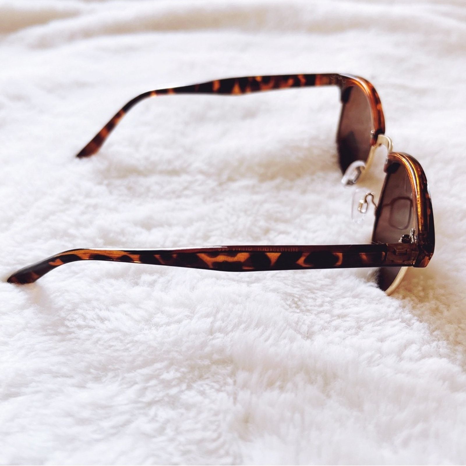Other Thalia Brown Sleek Modern Sunglasses Size ONE SIZE - 6 Thumbnail