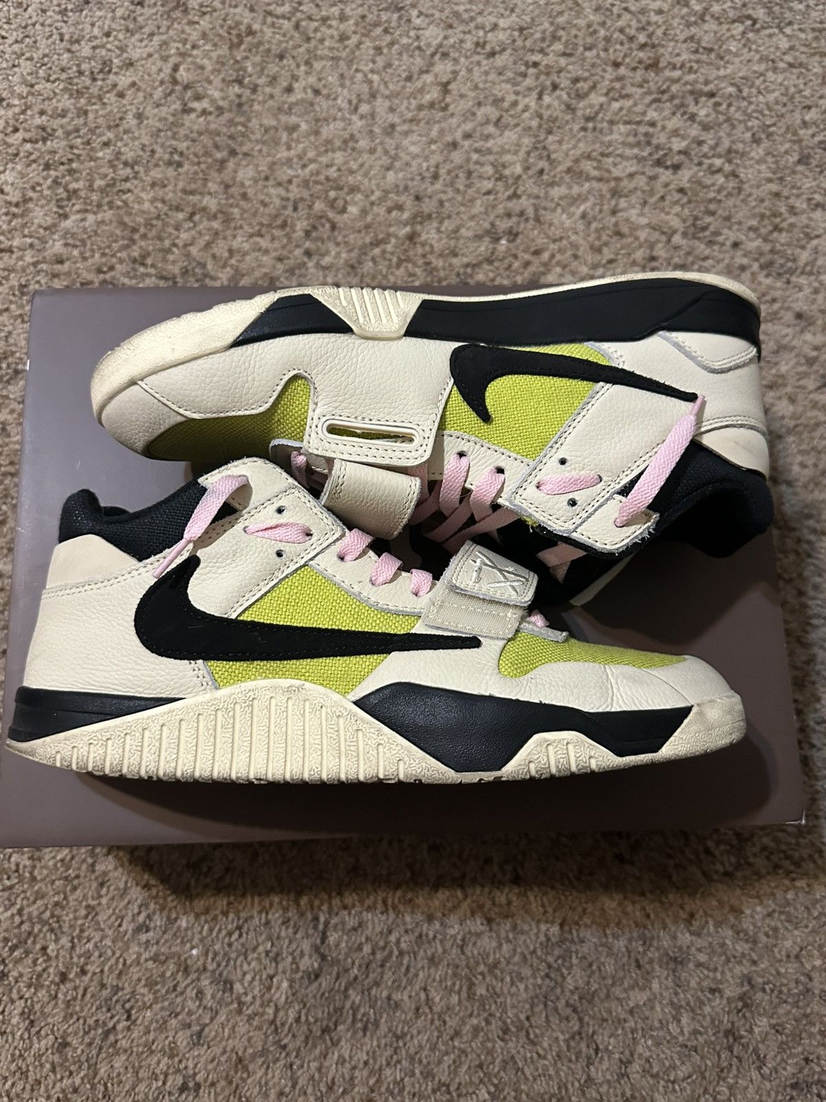 Nike Jumpman Jack Bright Cactus Size US 10 / EU 43 - 1 Thumbnail