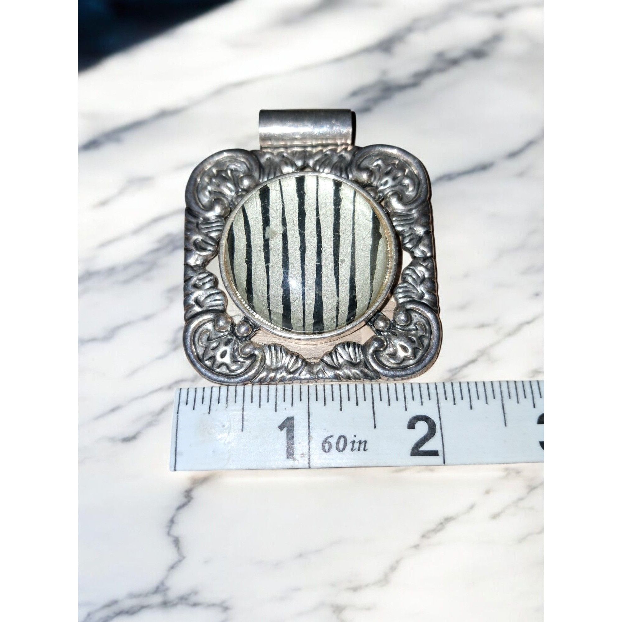 Other Vintage Style Square Pendant with Striped Center Size ONE SIZE - 4 Thumbnail