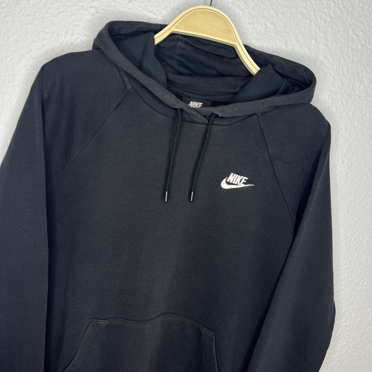 Nike Vintage Nike Hoodie Black Logo Swoosh Boxy 90s Y2K Size US M / EU 48-50 / 2 - 4 Thumbnail