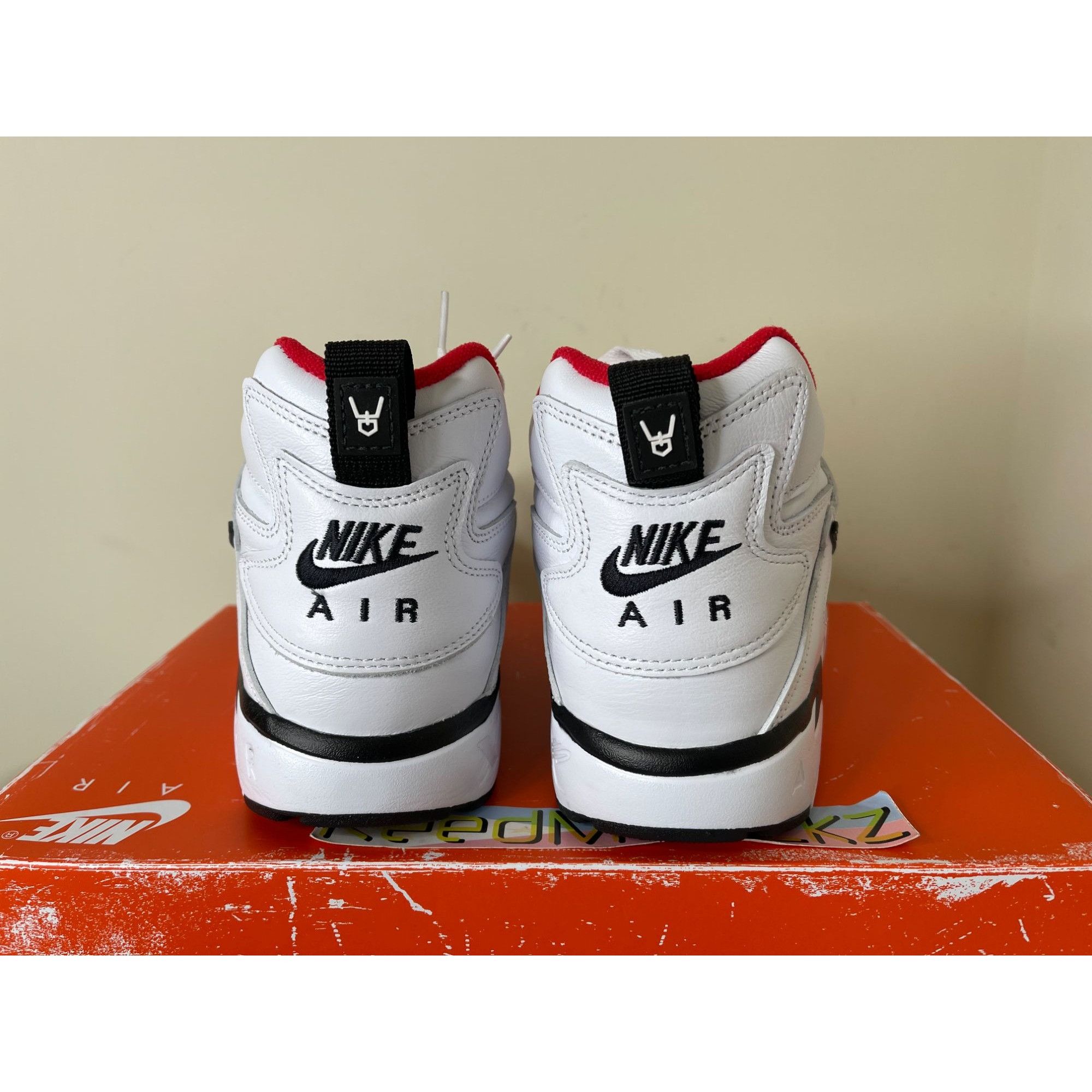 Nike Nike Air Diamond Turf Proto '92 White Black Mens 10us Size US 10 / EU 43 - 4 Thumbnail