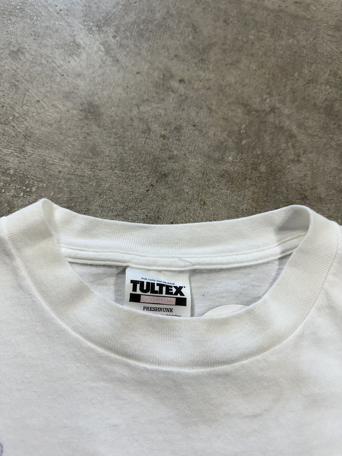 Tultex Vintage 90s Tultex Finchs Flowers Animal Nature T-Shirt Size US XL / EU 56 / 4 - 6 Thumbnail