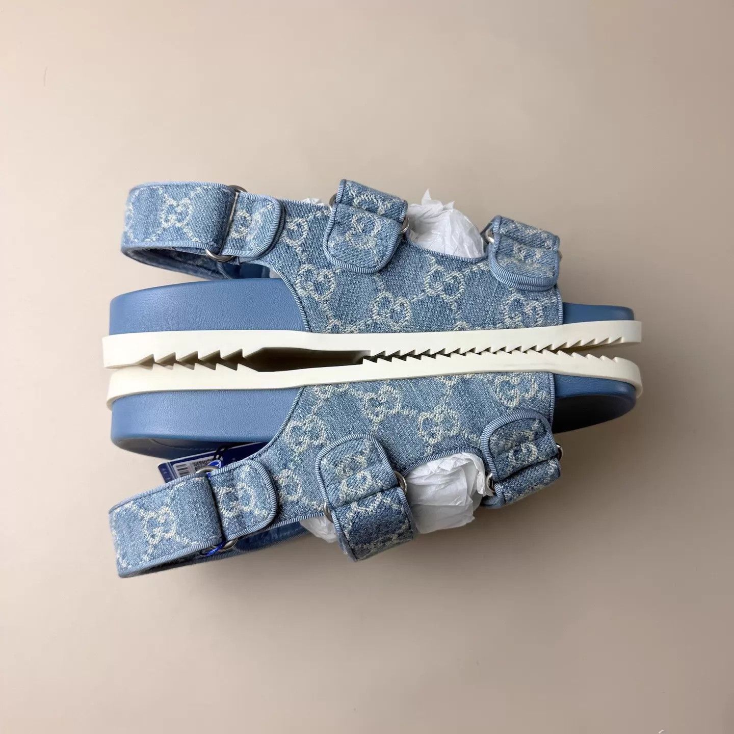 Gucci Gucci Denim All Over Print Double C Sandals 36.5 Size US 6 / IT 36 - 4 Thumbnail