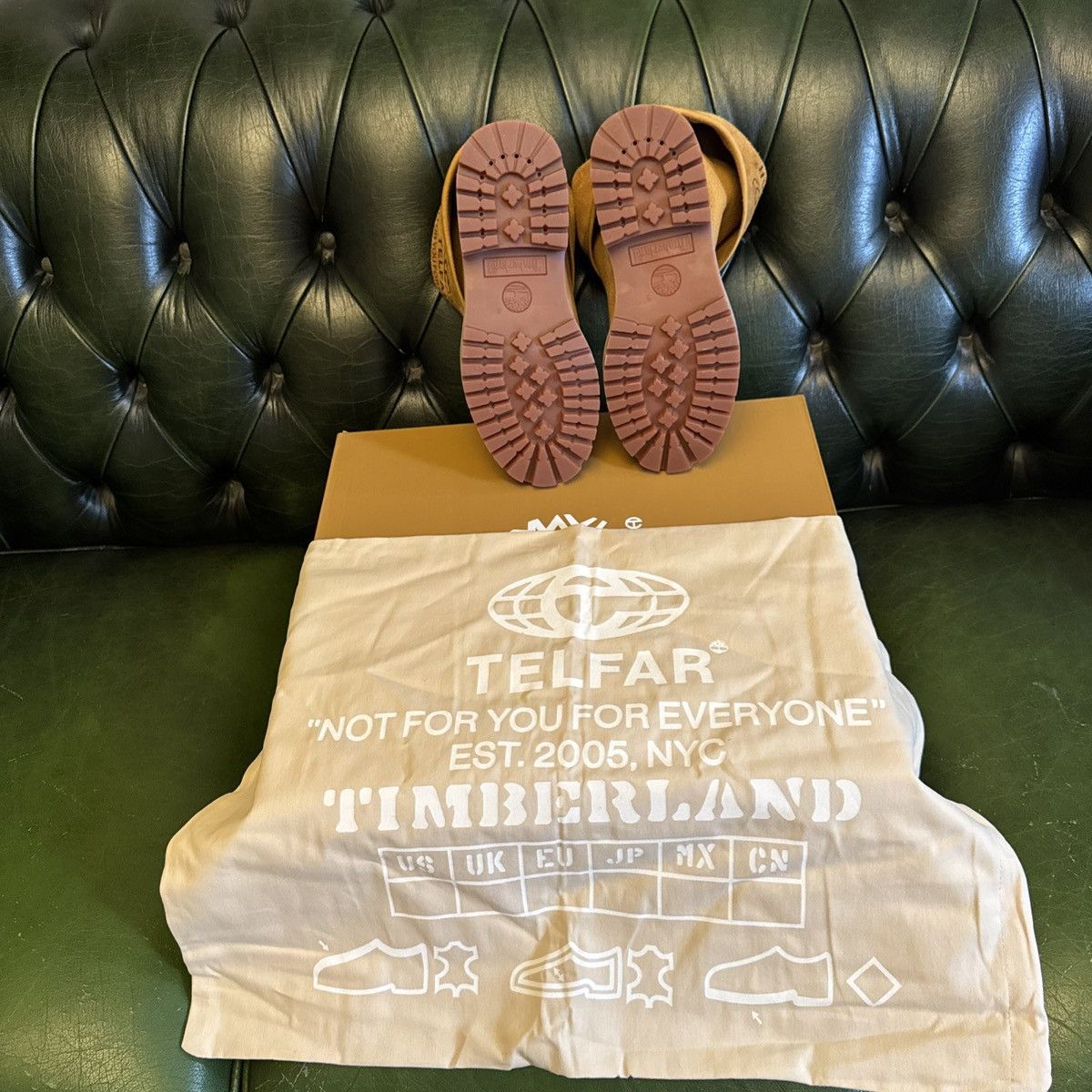 Timberland Timberland x telfar mid boot in wheat uk 4.5 us 5 Size US 7 / IT 37 - 10 Thumbnail
