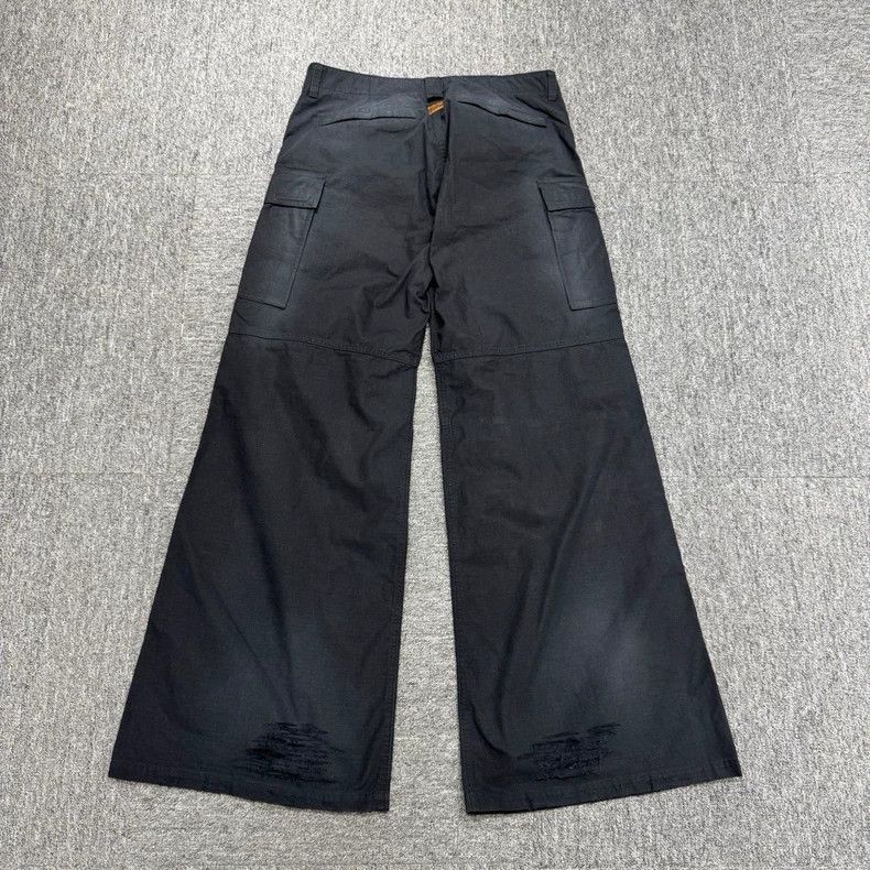 Balenciaga Balenciaga Do Old Destruction Wide Leg Pants Size US 38 / EU 54 - 5 Thumbnail