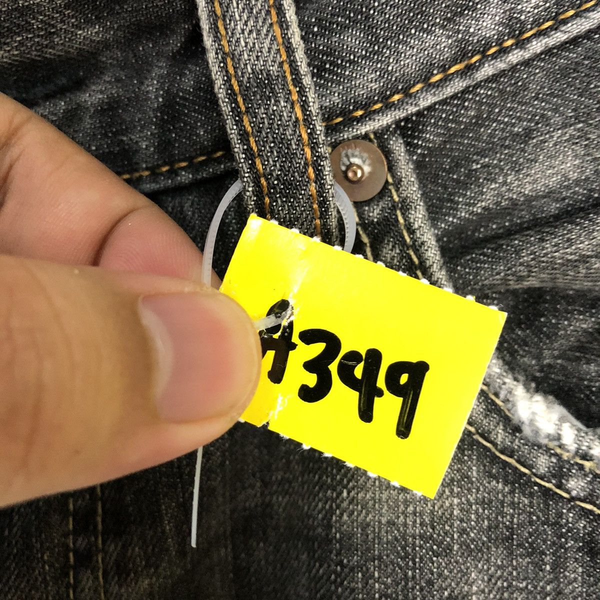 Uniqlo Faded Black Uniqlo vintage Jeans denim #A349 Size US 31 - 11 Thumbnail