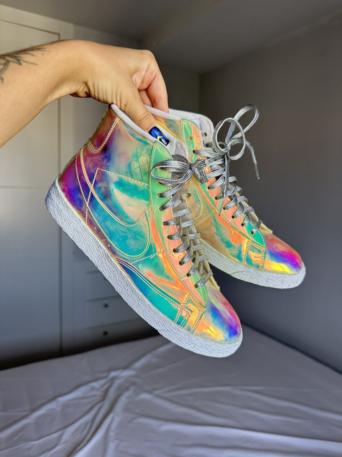 Nike Nike blazer iridescent holographic chameleon Size US 7.5 / IT 37.5 - 1 Thumbnail