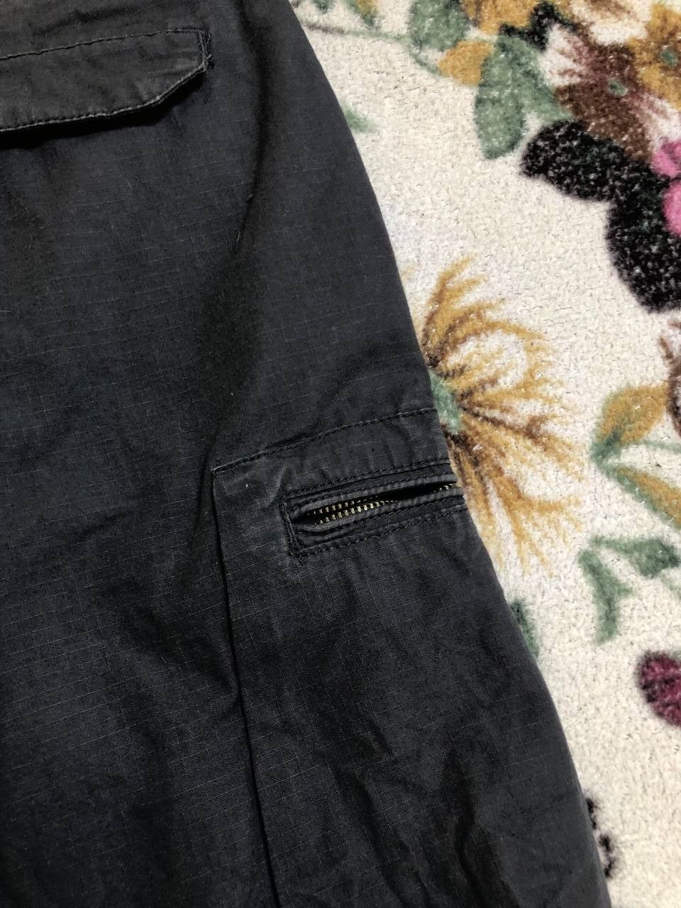Nike Nike Men's Shorts Navy Size 30 Cargo Zipper Pockets Logo Size US 30 / EU 46 - 16 Thumbnail