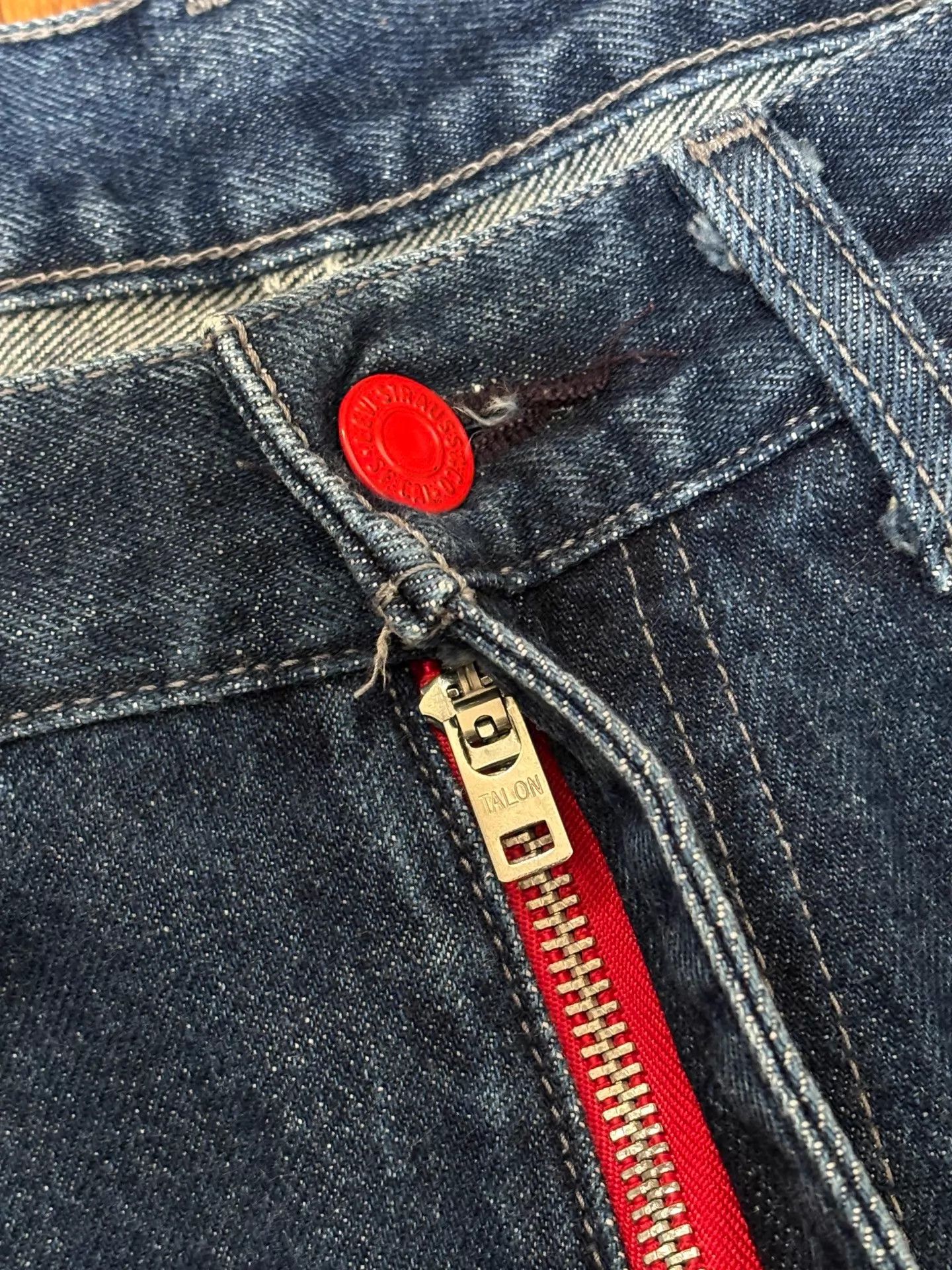 Levi's Levi's Fenom Red Flash Raw 207 W34 Good Condition Size US 34 / EU 50 - 7 Thumbnail