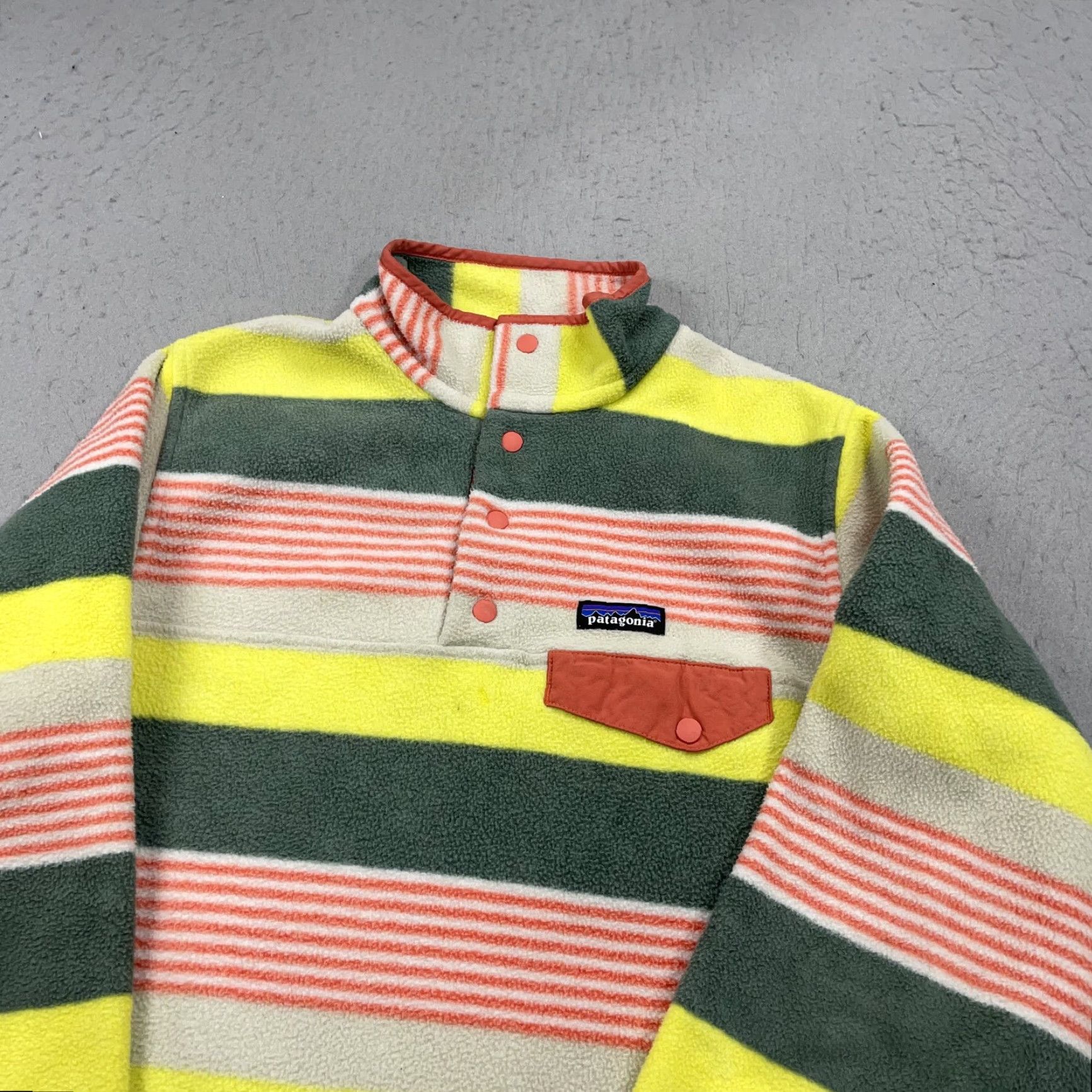 Patagonia Patagonia Synchilla Fleece Jacket Womens M Yellow Striped Snap T Pullover Basic Jacket Outdoor Aztec Winter Fall Spring Size M / US 6-8 / IT 42-44 - 3 Thumbnail
