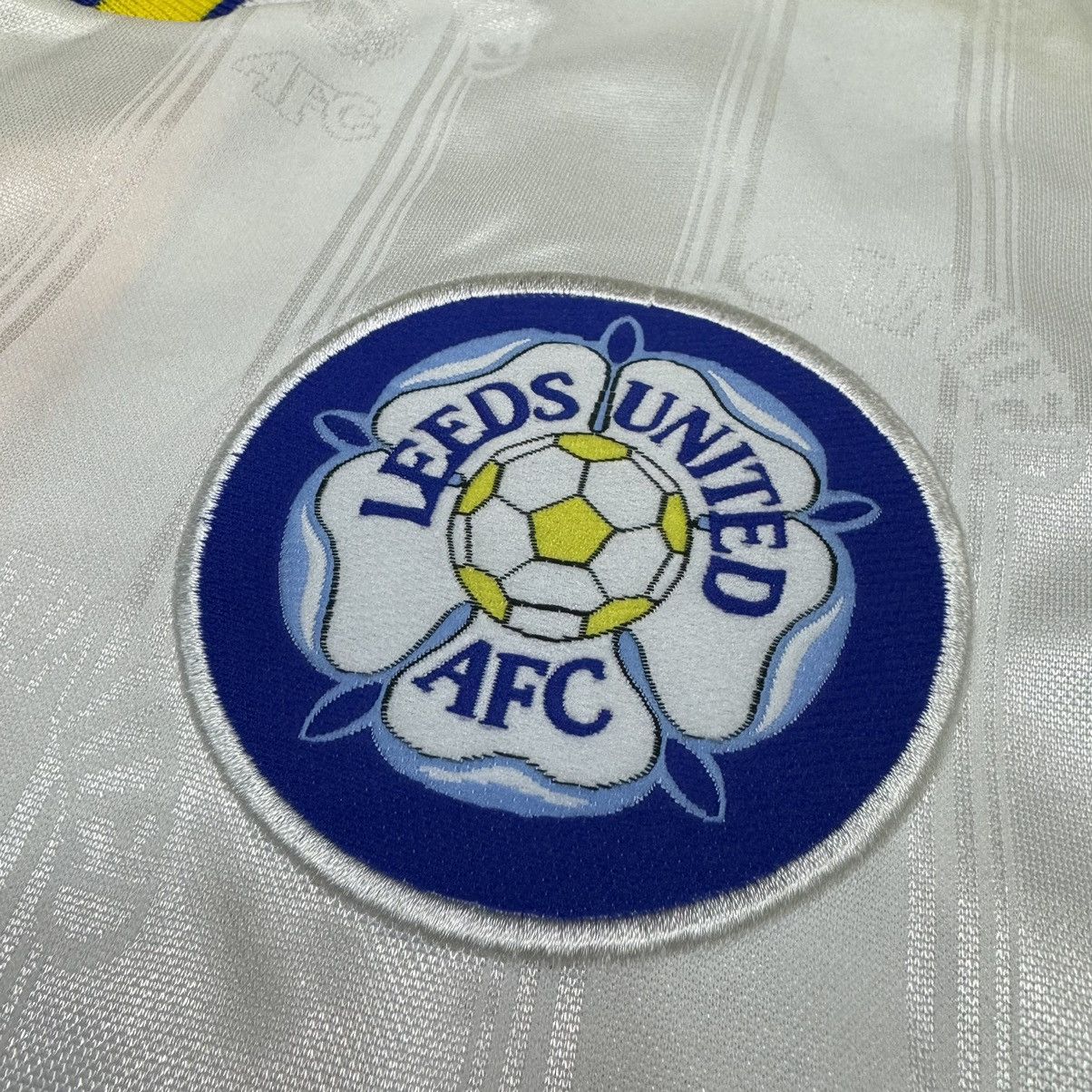 Puma Leeds 97/98 home shirt Size US L / EU 52-54 / 3 - 6 Thumbnail