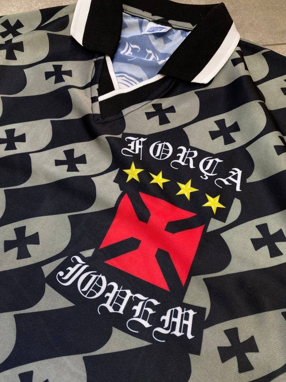 Vintage Vintage Vasco da Gama Torcida Forca Jovem Jersey Size US L / EU 52-54 / 3 - 7 Thumbnail
