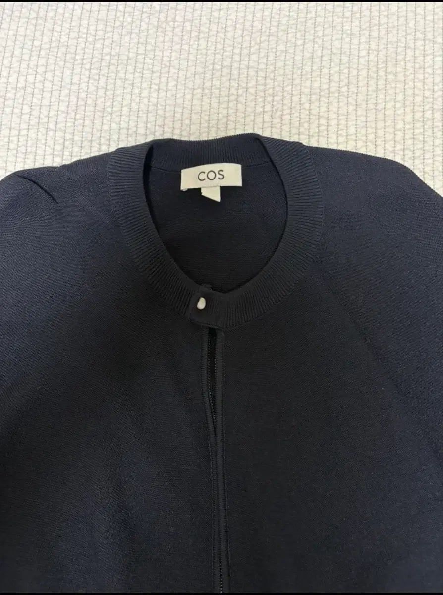 Cos Cos knit zip up cardigan Size US XL / EU 56 / 4 - 3 Thumbnail