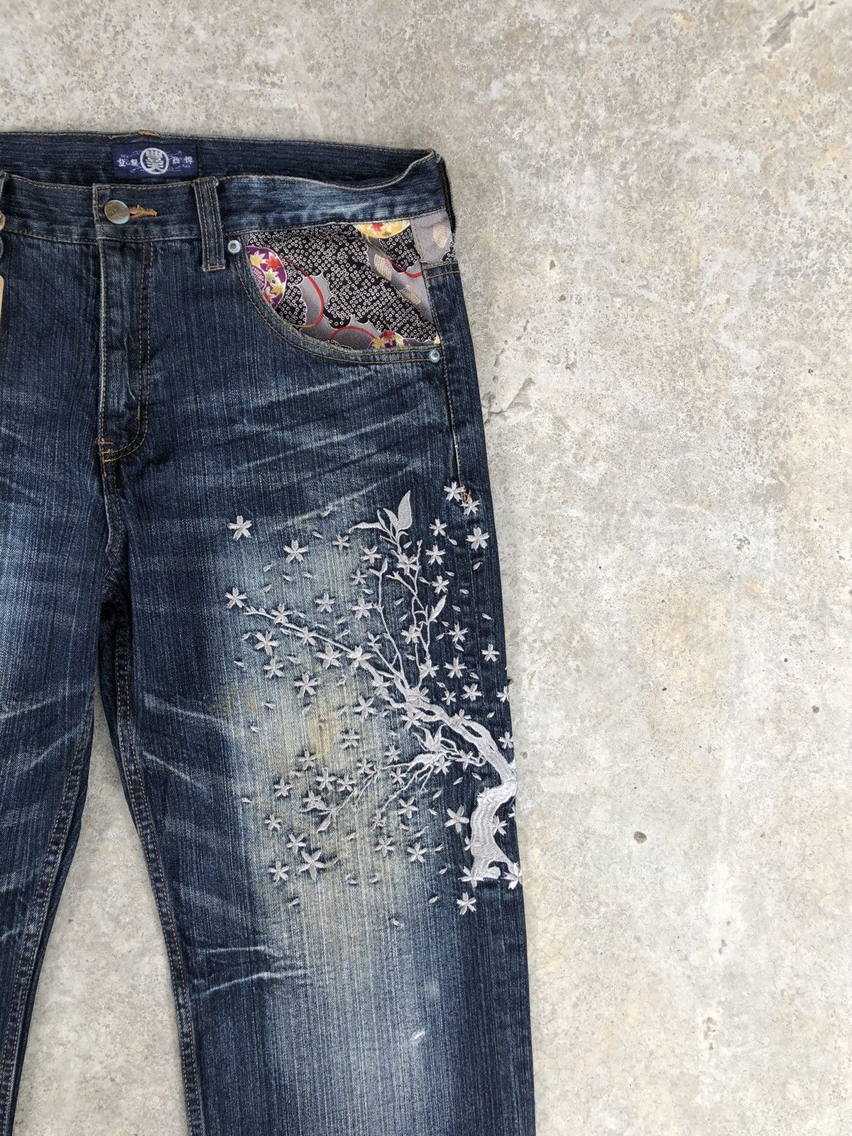 Japanese Brand Japanese Buden Embroidered Jeans Distressed Denim Size US 34 / EU 50 - 5 Thumbnail