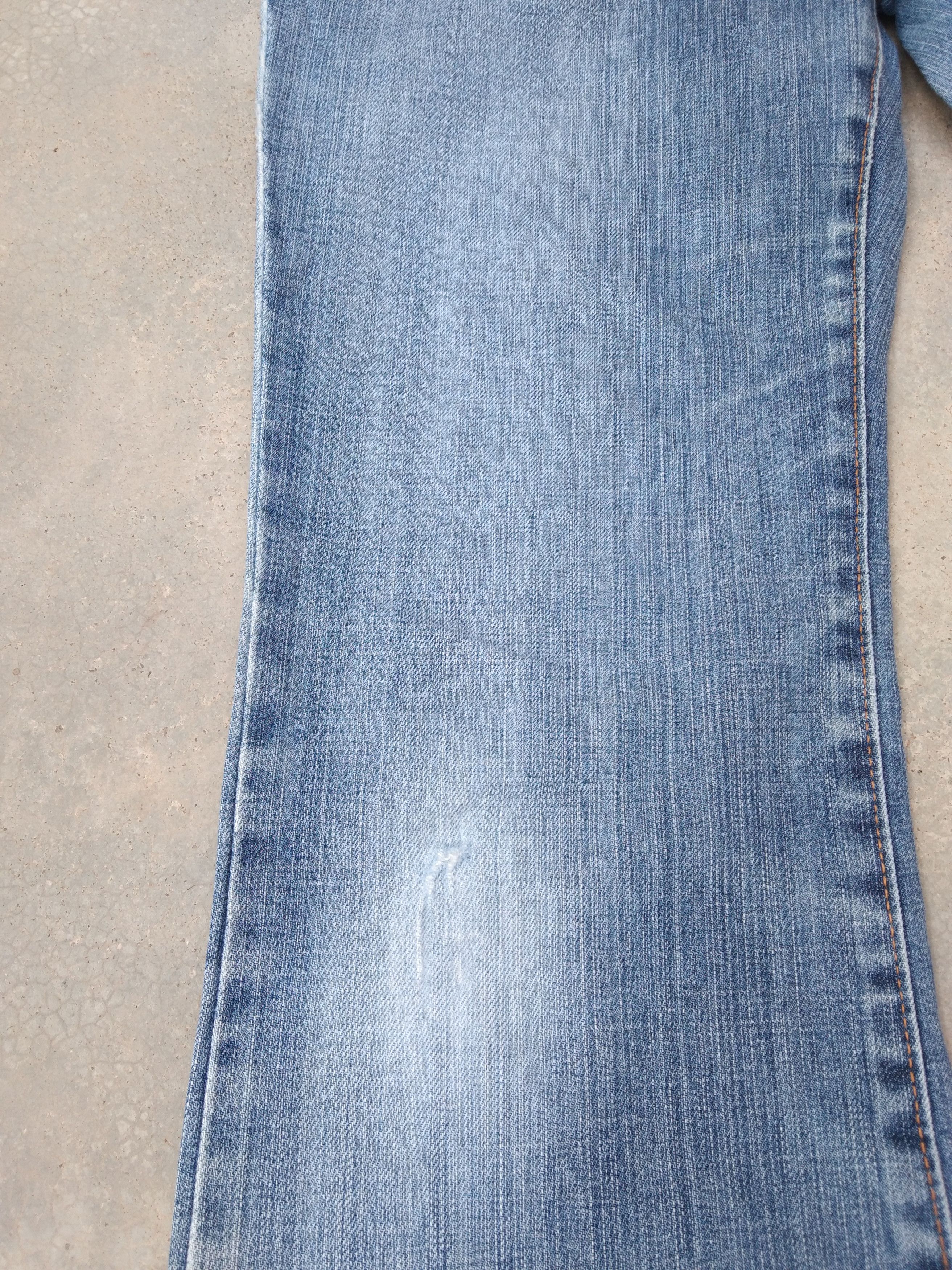 Japanese Brand × Jean × Vintage Vintage Japanese Uniqlo Boot Cut Flared Jeans 30x29 Size US 30 / EU 46 - 4 Thumbnail